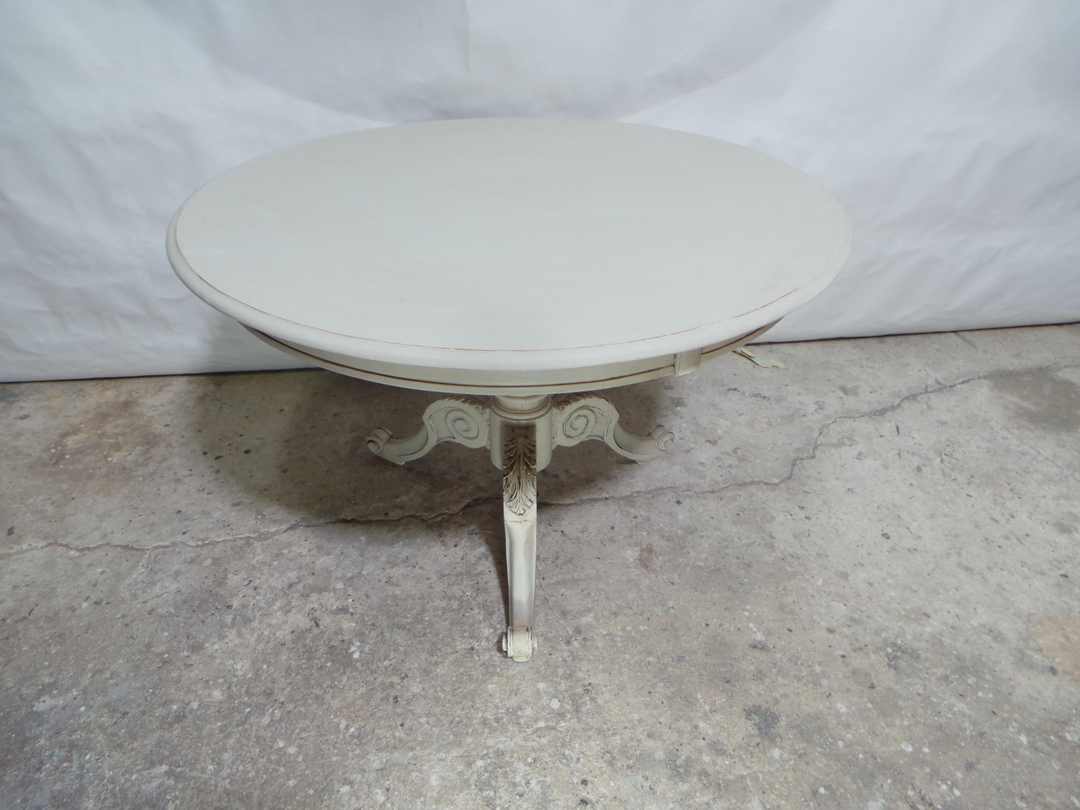 Swedish Gustavian Style Pedestal Table In Good Condition For Sale In Hollywood, FL