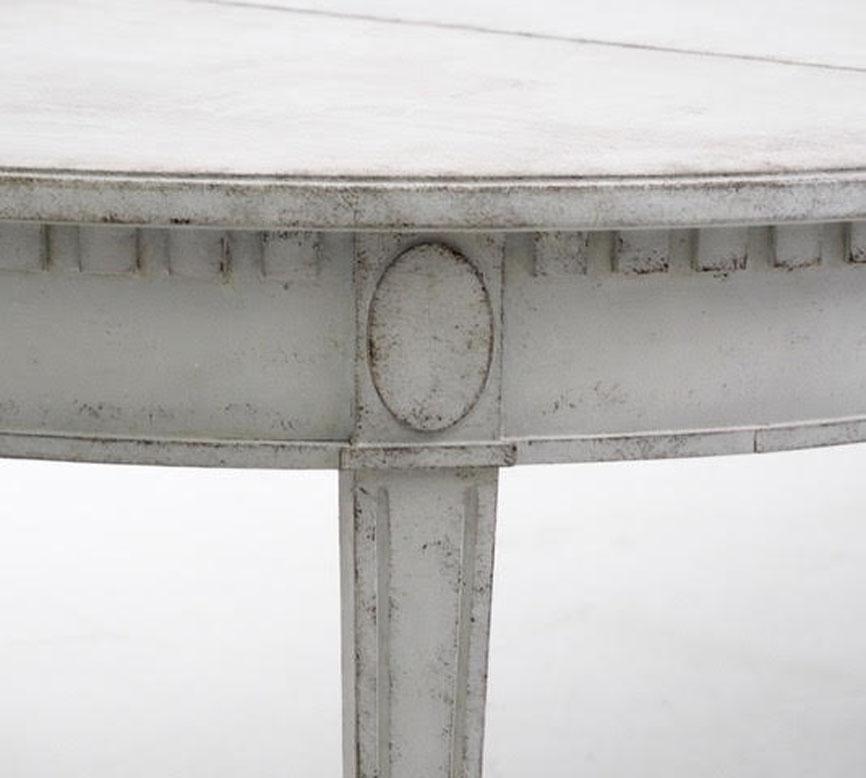 Swedish Gustavian Style Three-Leaf Extension Dining Table with Carved Apron 1
