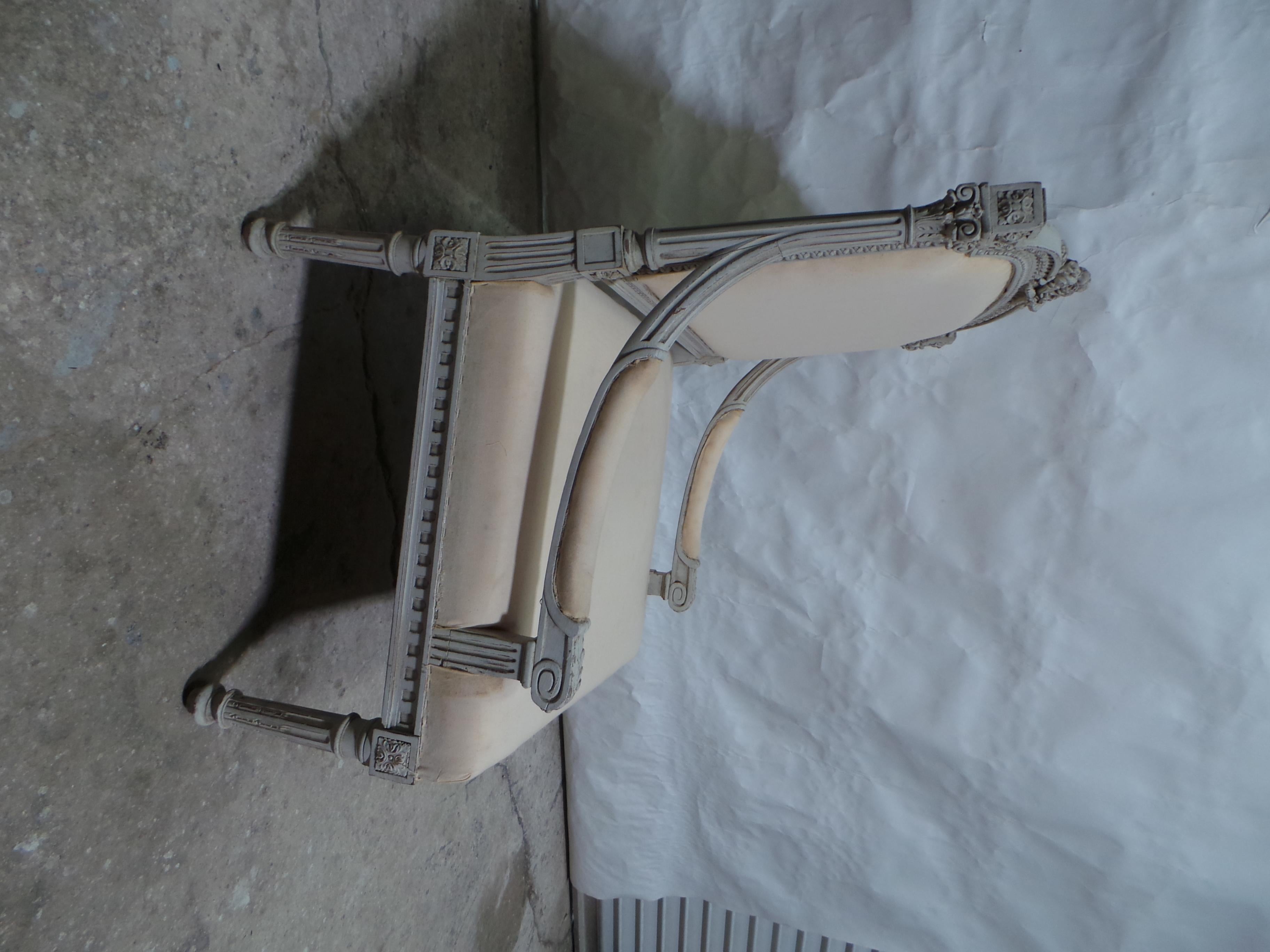 Legno Sedia a bracci svedese in stile gustaviano in vendita