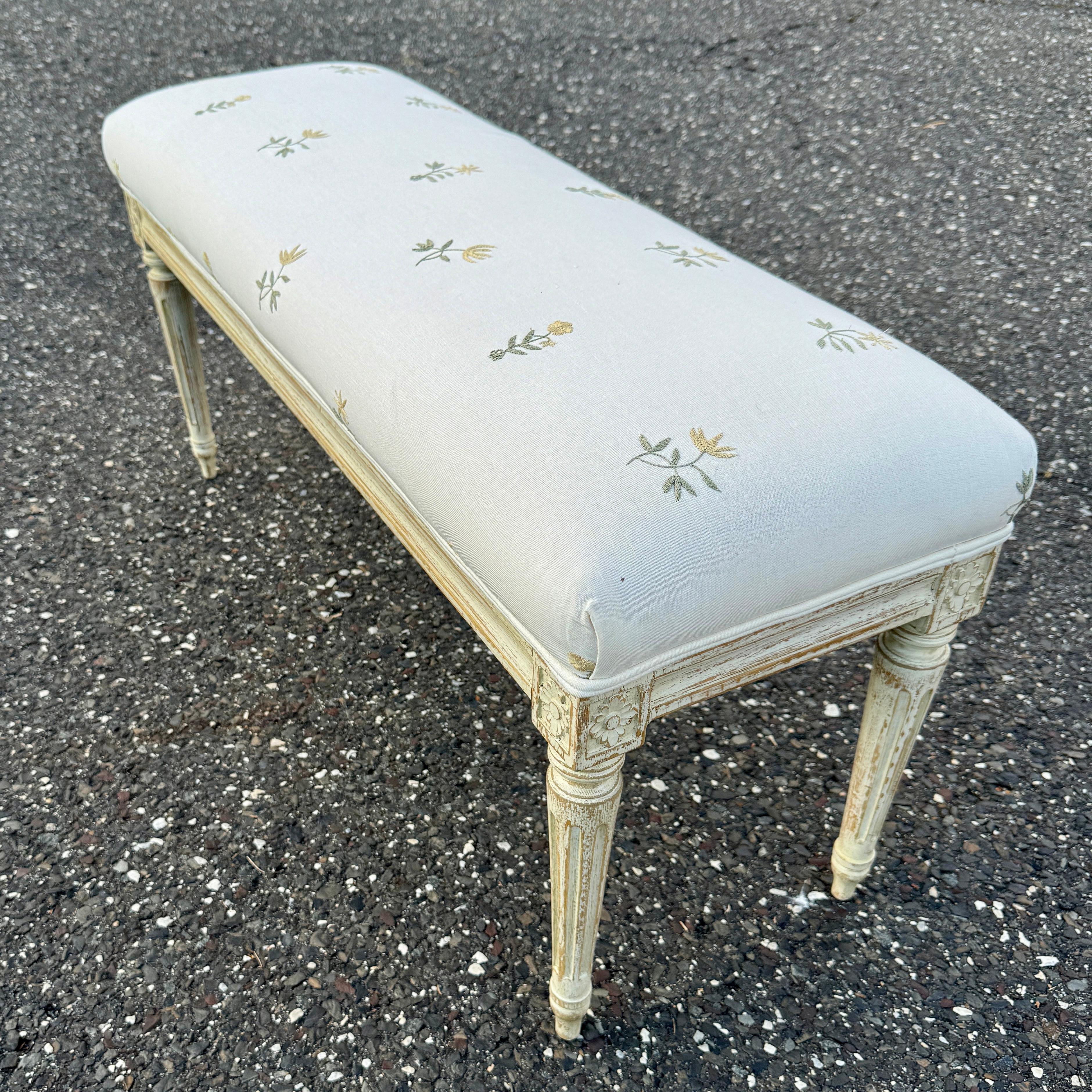 Swedish Gustavian Style Upholstered Painted Bench For Sale 1