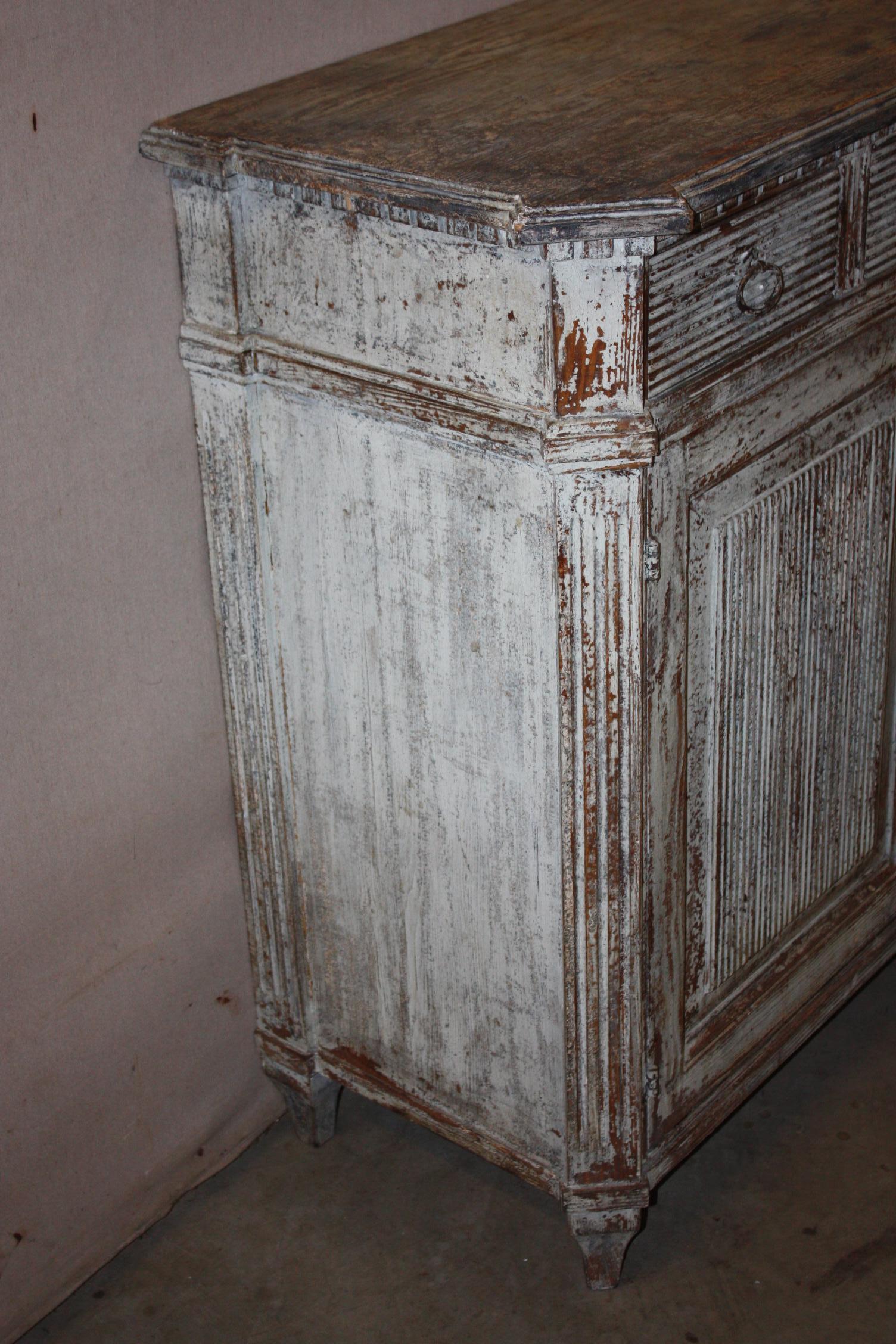 20th Century Swedish Gustavian Two-Door Buffet For Sale