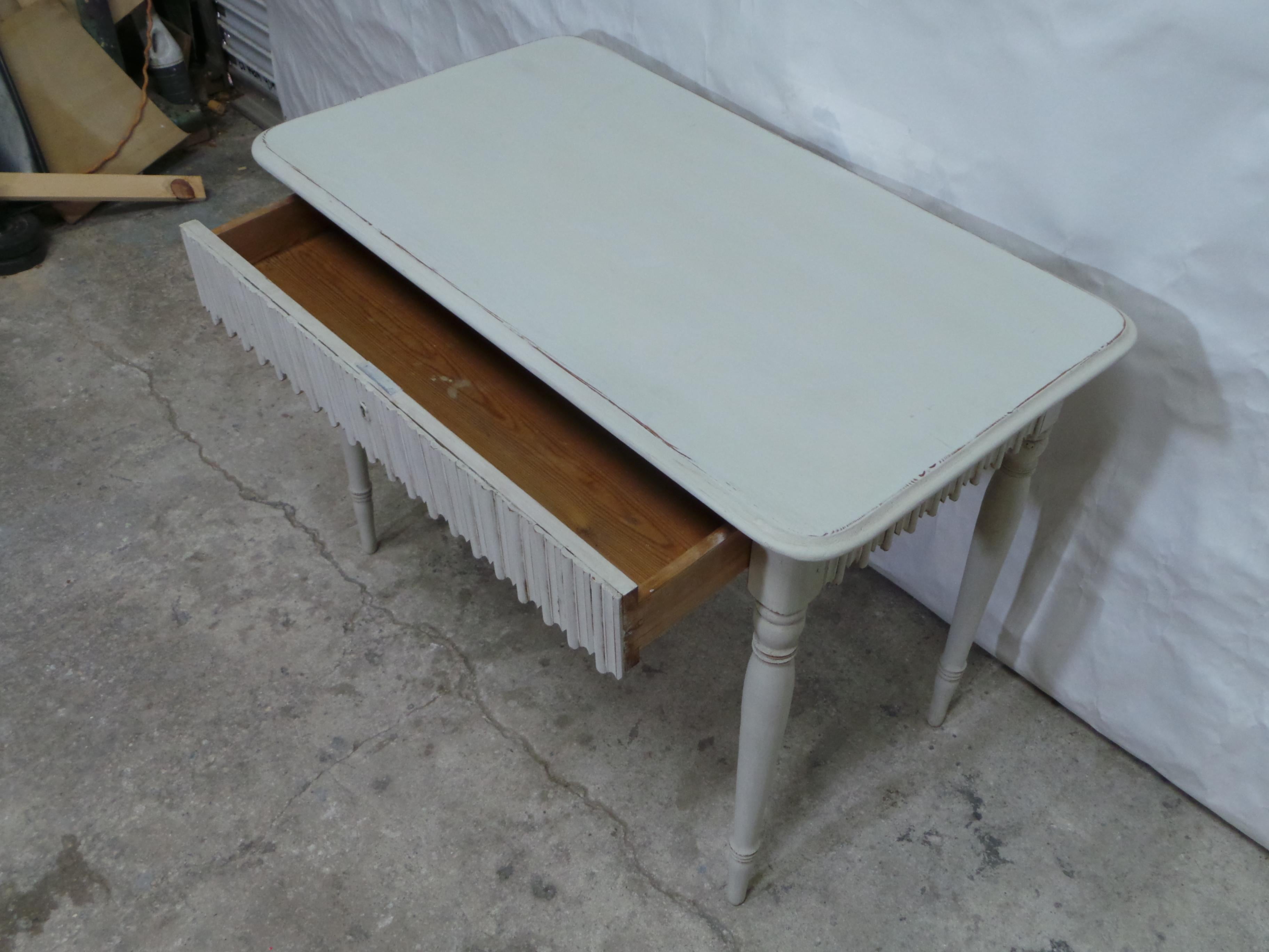 Swedish Gustavian Unique Scalloped Desk For Sale 1