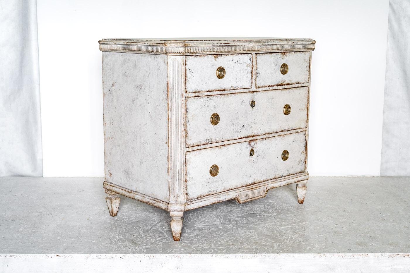 Shipping update - We have arranged a special preferential shipping rate for this item to anywhere in the USA of only £1157 for export crated shipping - please message us directly on the message board with your city and zip/postcode to gain access to