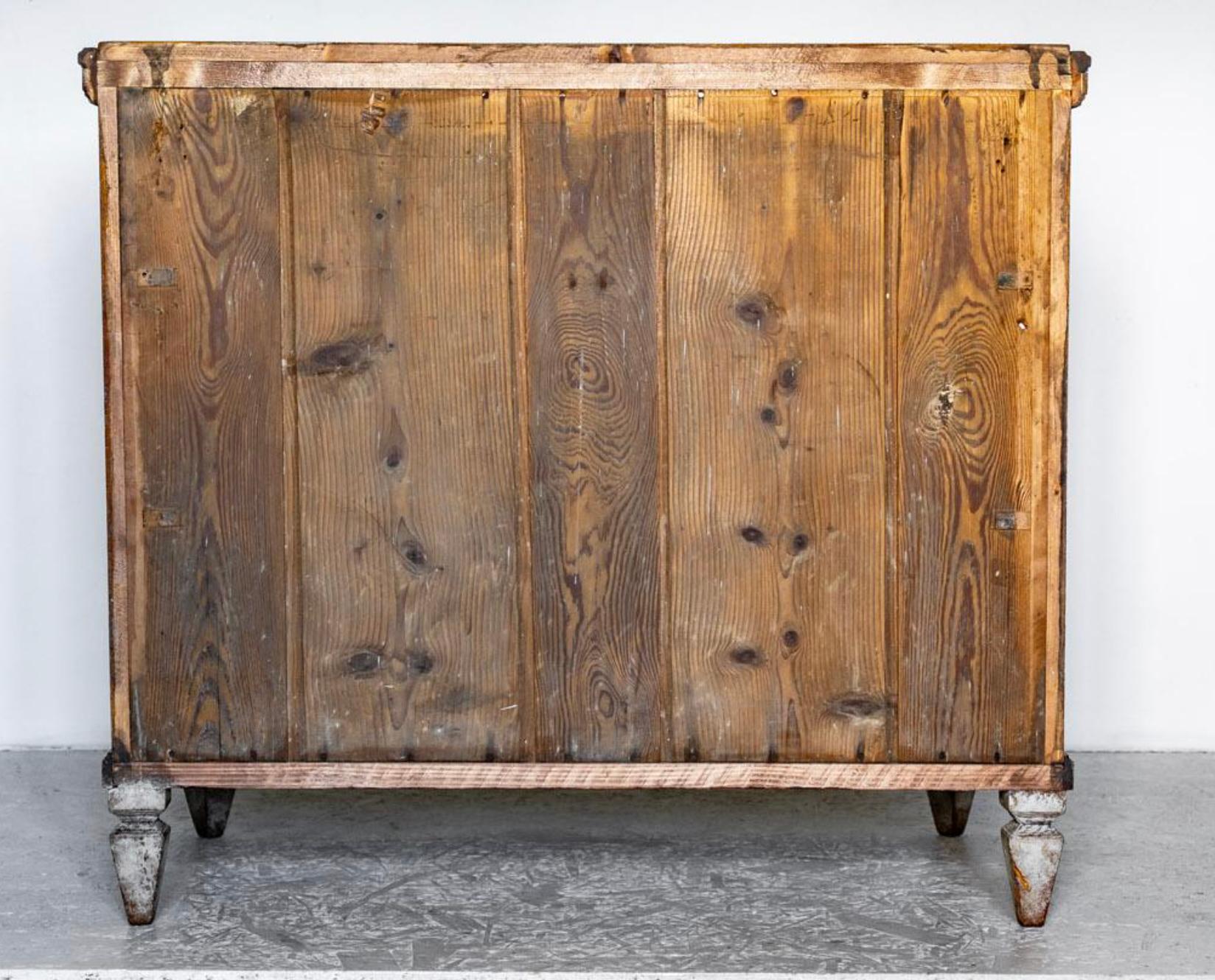 Pine Swedish Gustavian White Grey Painted Chest of Drawers Commode C.1870 For Sale
