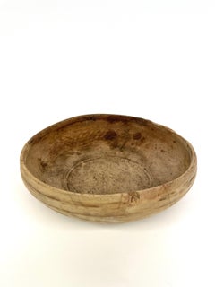 Swedish Hand-Krafted Turned 19th Century Wooden Folk Art Wooden Bowl in Pine