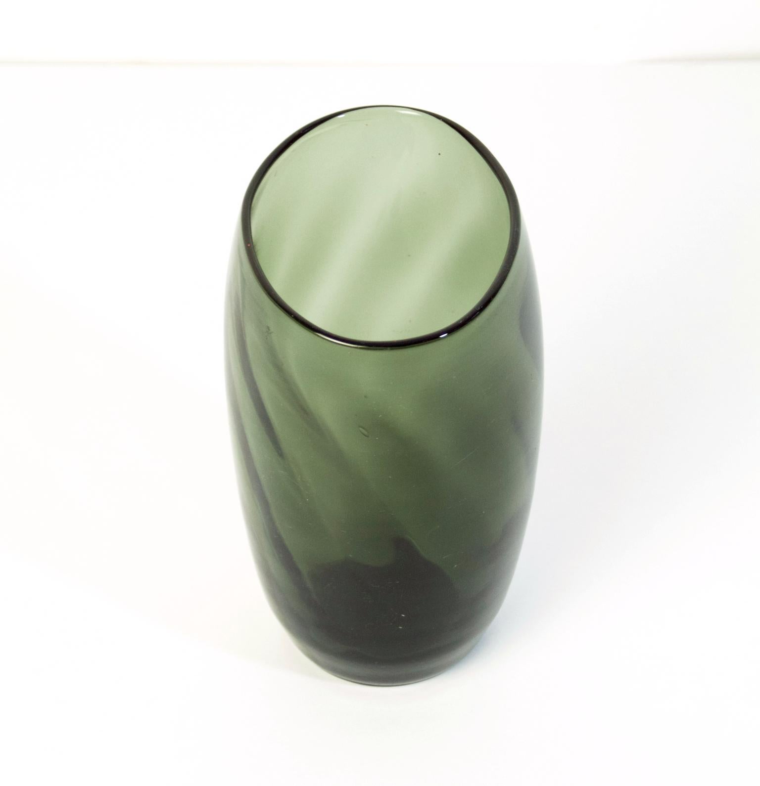 Swedish Handmade Art Deco Gray Glass Vase 1