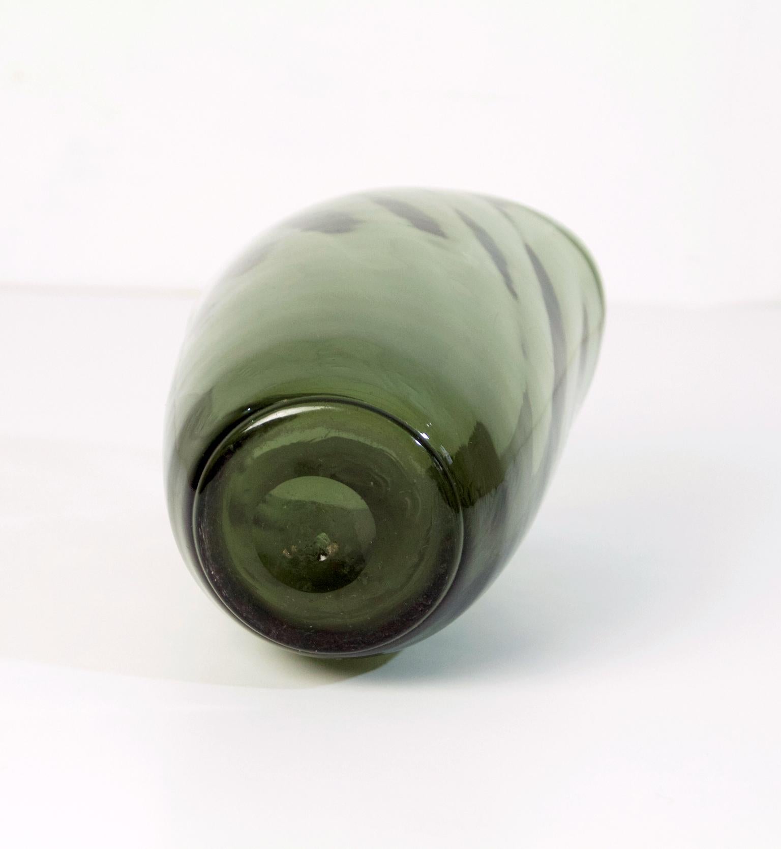 Swedish Handmade Art Deco Gray Glass Vase 2