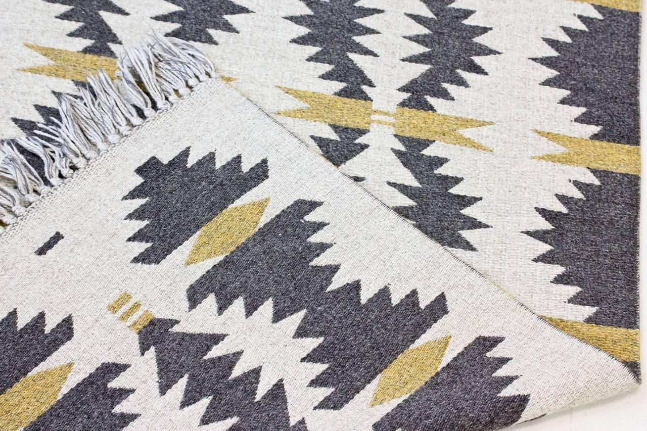 Swedish Handwoven Wool Carpet Rölakan Double Weave 3