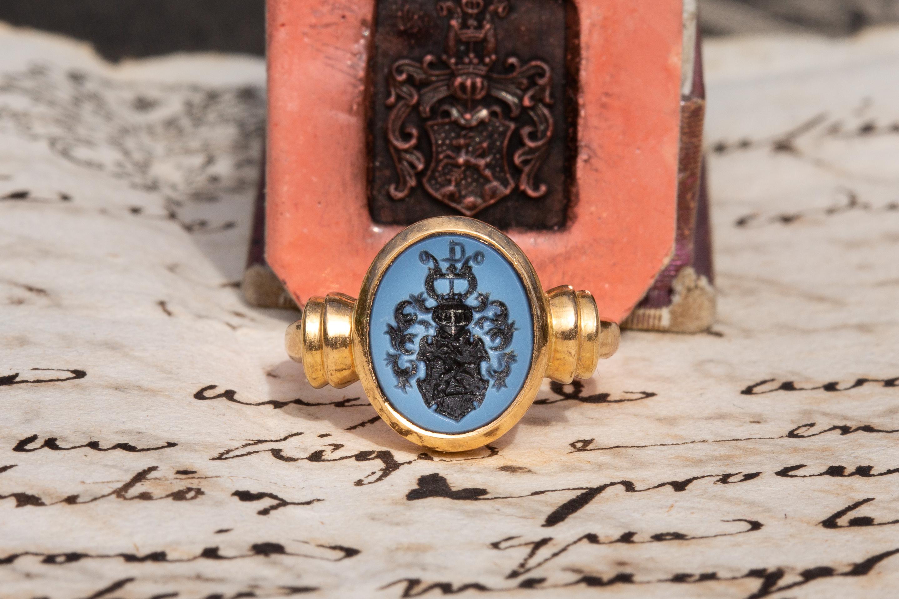 Swedish Heraldic 18k Gold Signet Ring Agate Intaglio 'Von Ramm' Coat of Arms 2