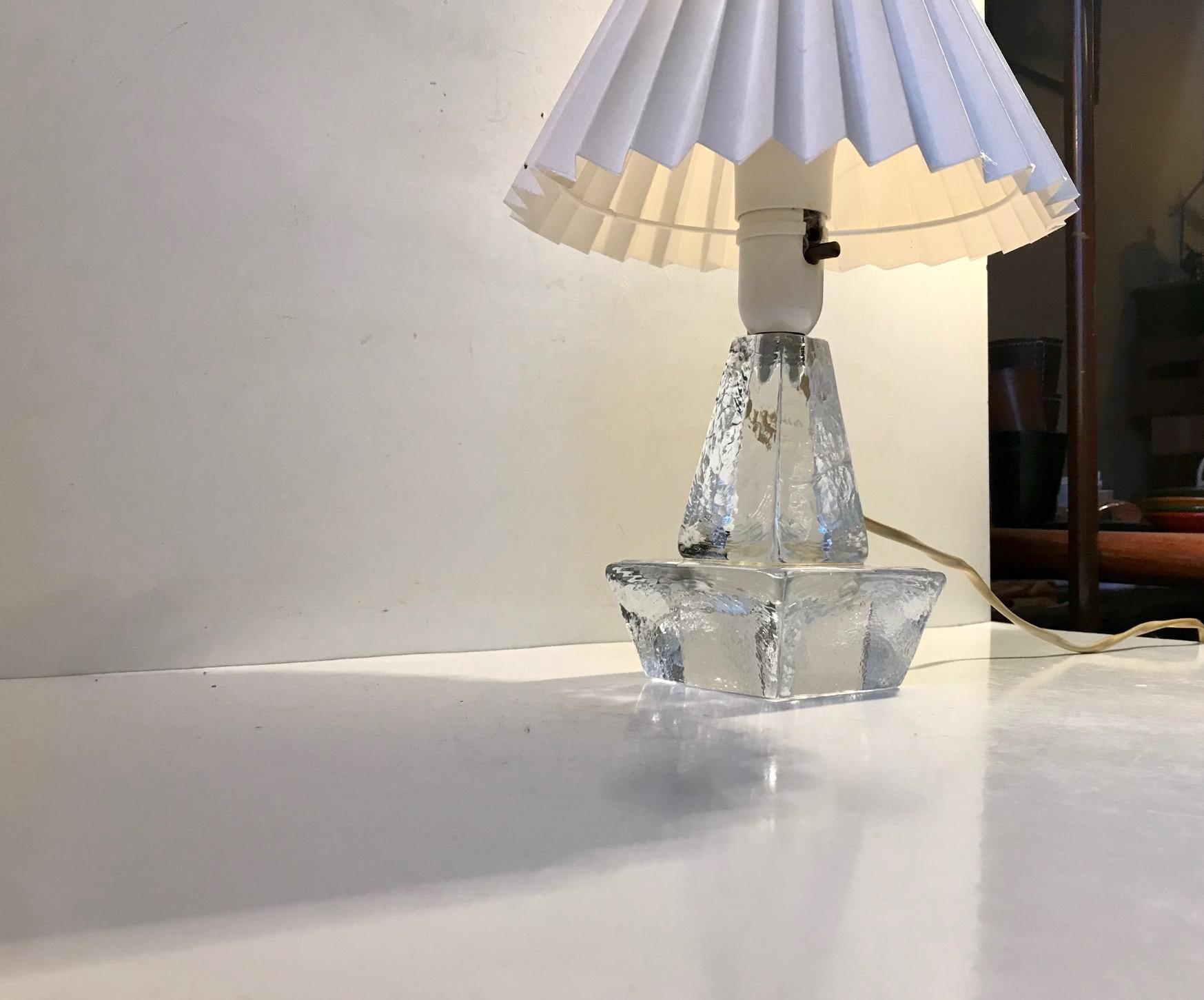 Swedish Ice Glass Table Lamp by Atelje Engberg, 1970s In Good Condition In Esbjerg, DK