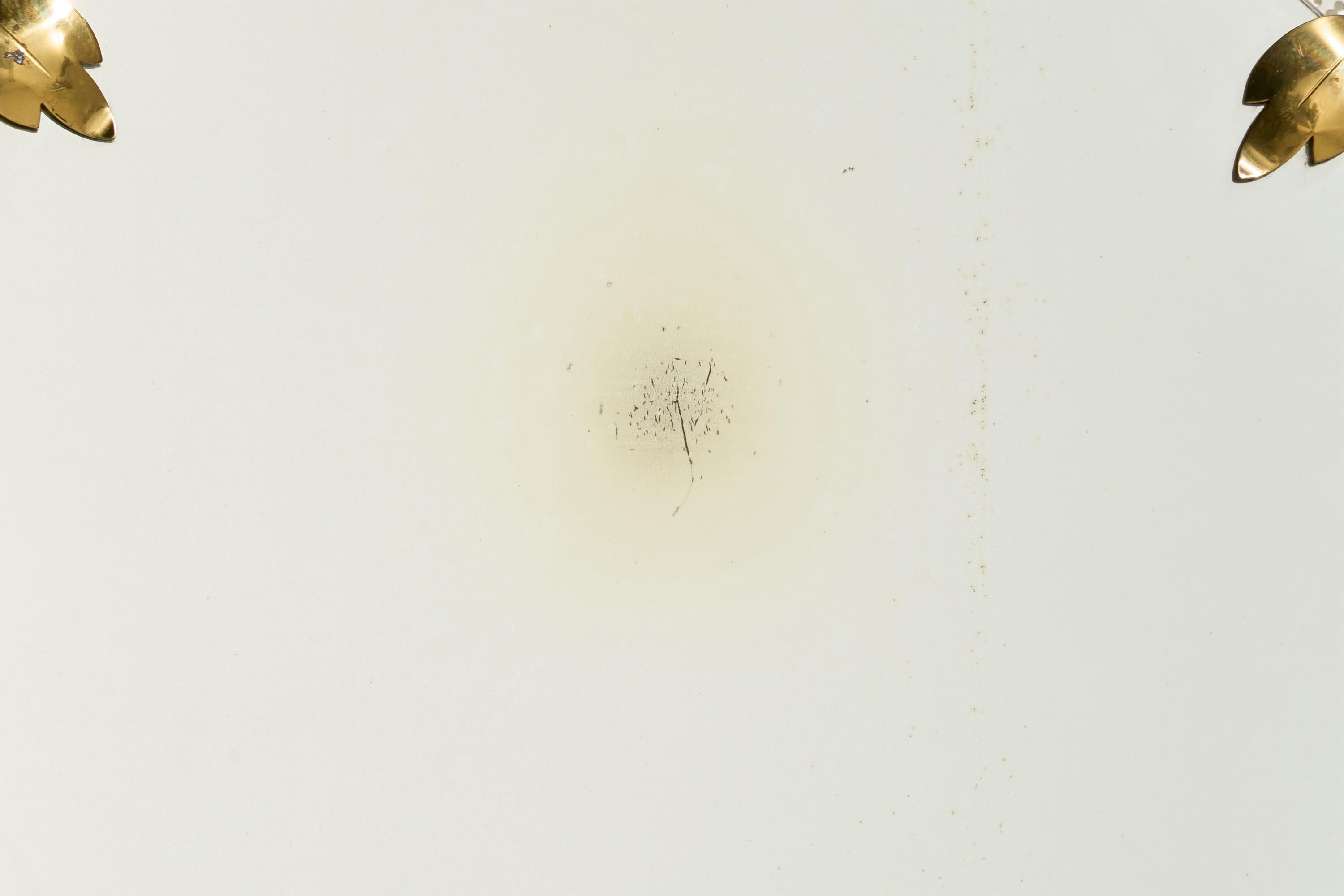 Miroir mural éclairé suédois, laiton et métal perforé, Suède, années 1940 en vente 4