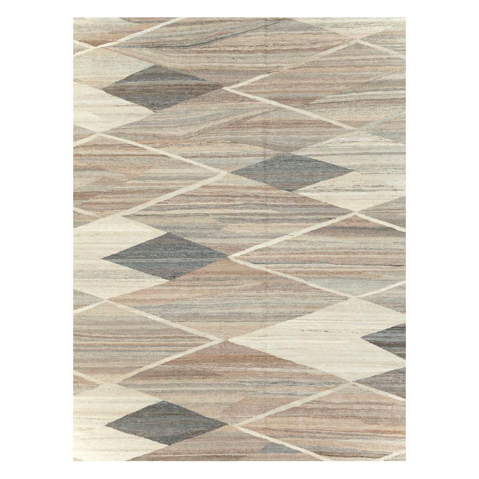A modern Turkish flatweave Kilim large room size carpet handmade during the 21st century inspired by Swedish Kilims from the mid-20th century.

Measures: 11' 11