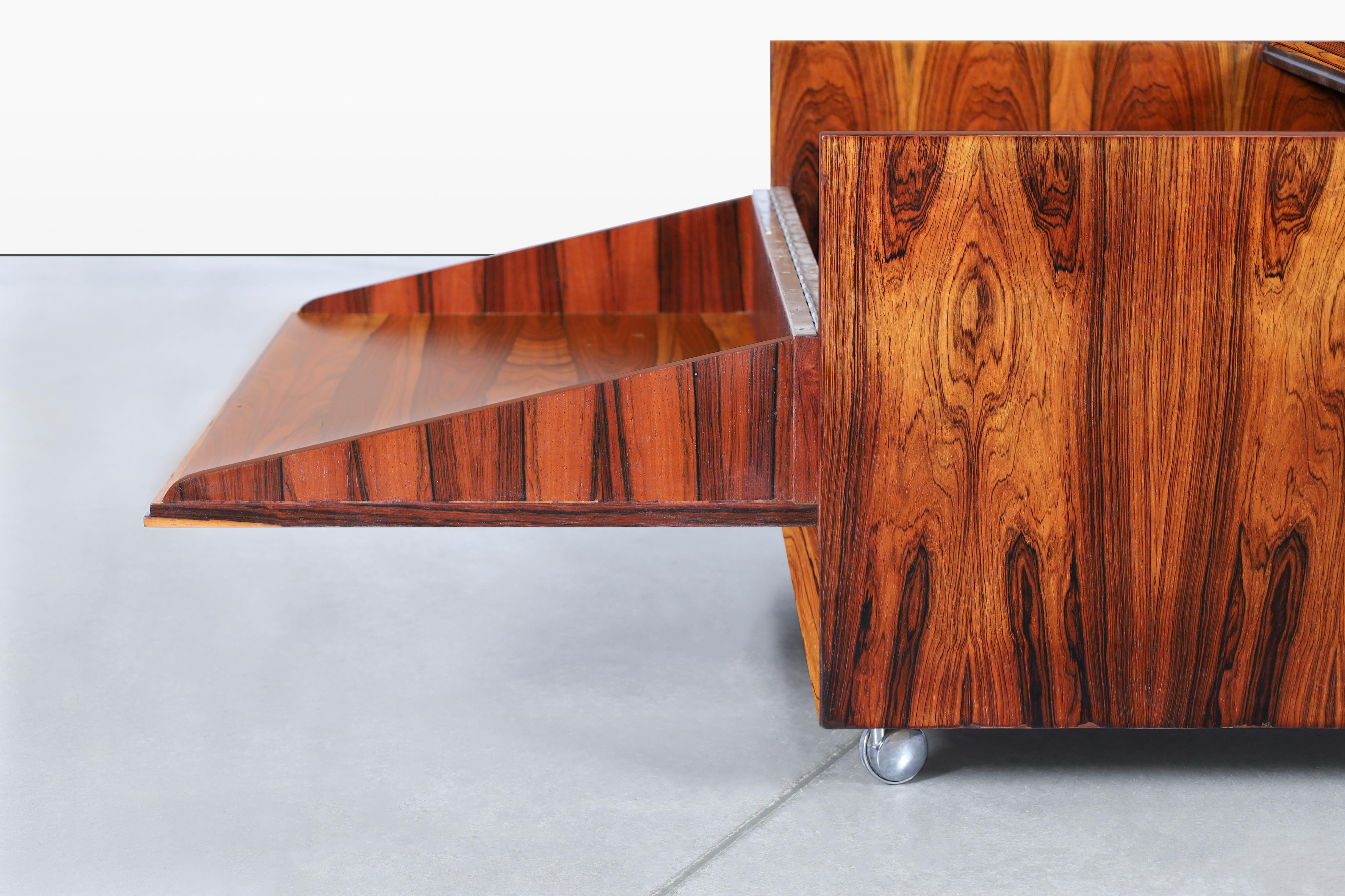 Swedish Jacaranda Bar Cabinet by Gillis Lundgren For Sale 2
