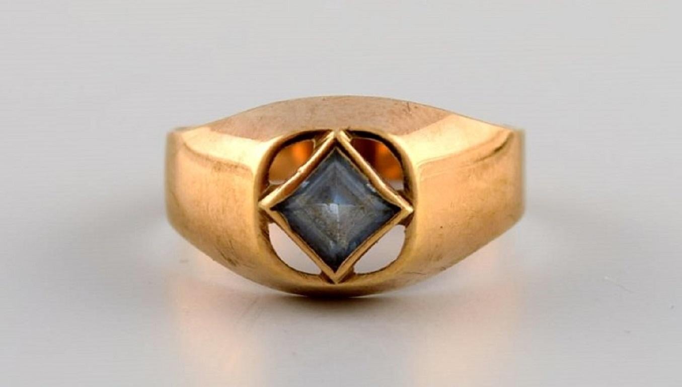 Women's Swedish Jeweler, Modernist Vintage Ring, 18 Carat Gold with Semi-Precious Stone