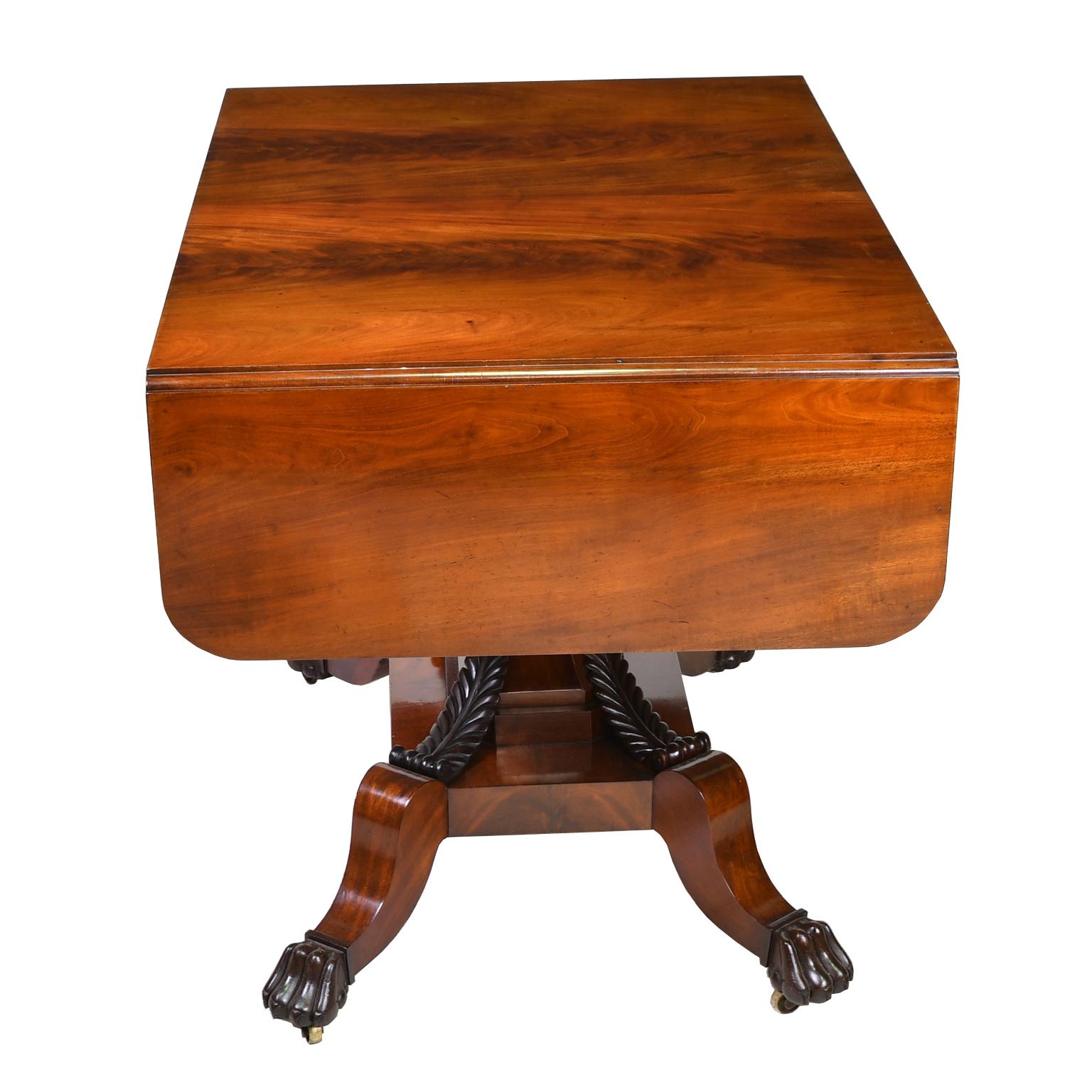 Swedish Karl Johan Salon/Sofa Table or Desk in West Indies Mahogany, c. 1825 For Sale 4