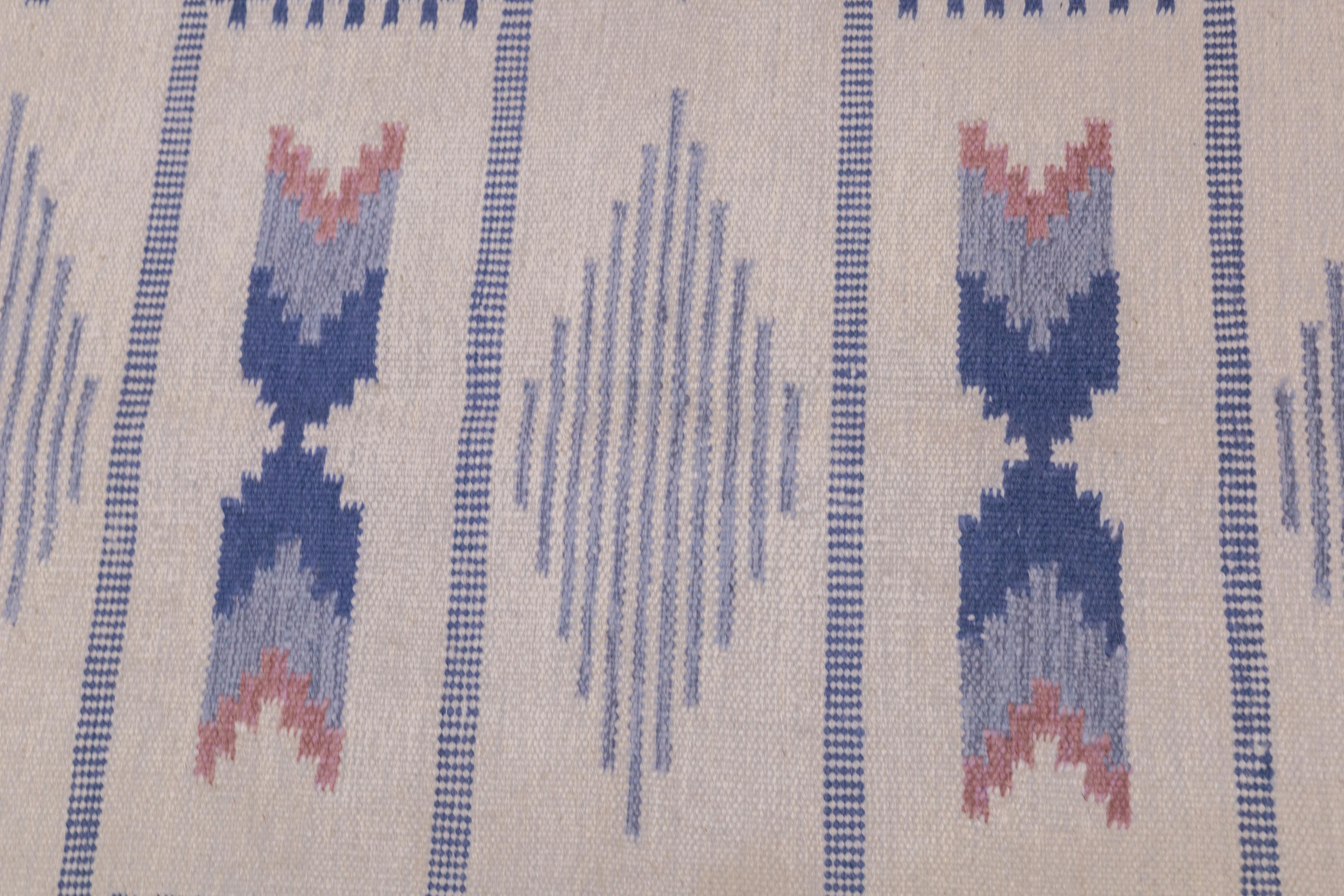 Swedish Kilim Rug 4'5'' x 6'3'' For Sale 3