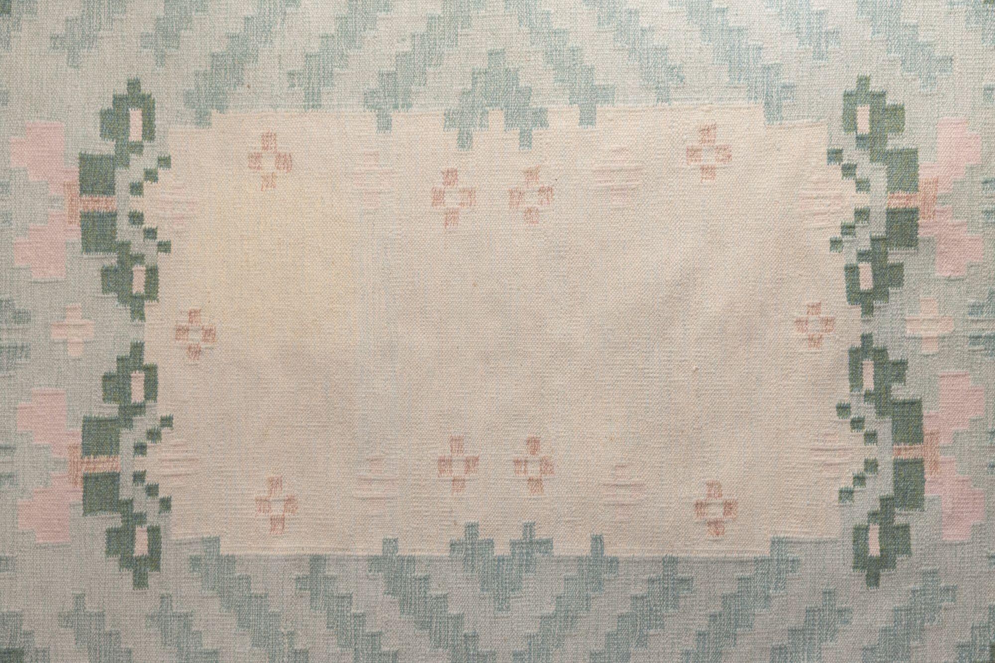 Mid-Century moderno Kilim svedese firmato IJ in vendita
