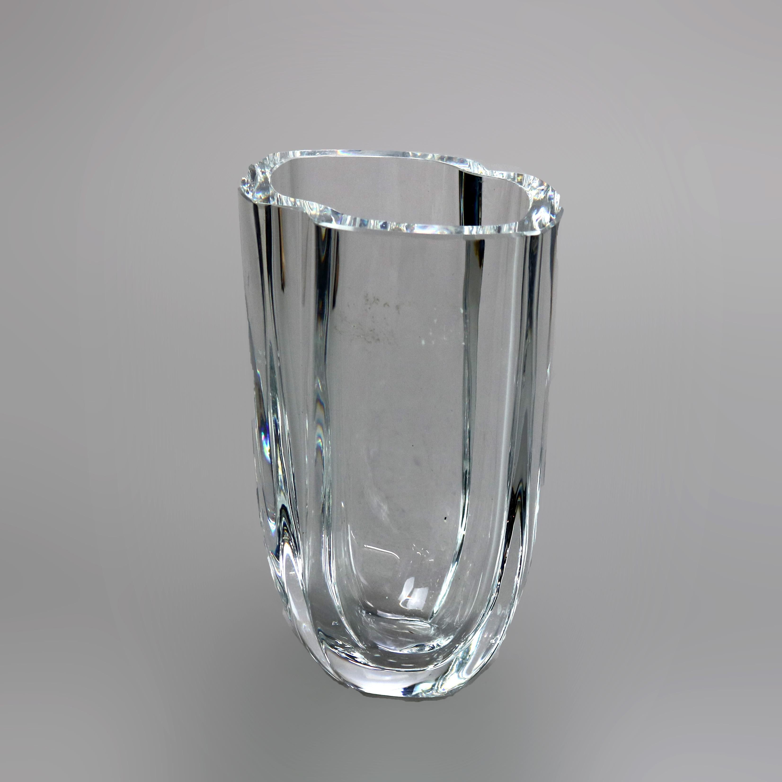 Swedish Kosta Lead Crystal Flower Vase, 20th C 5