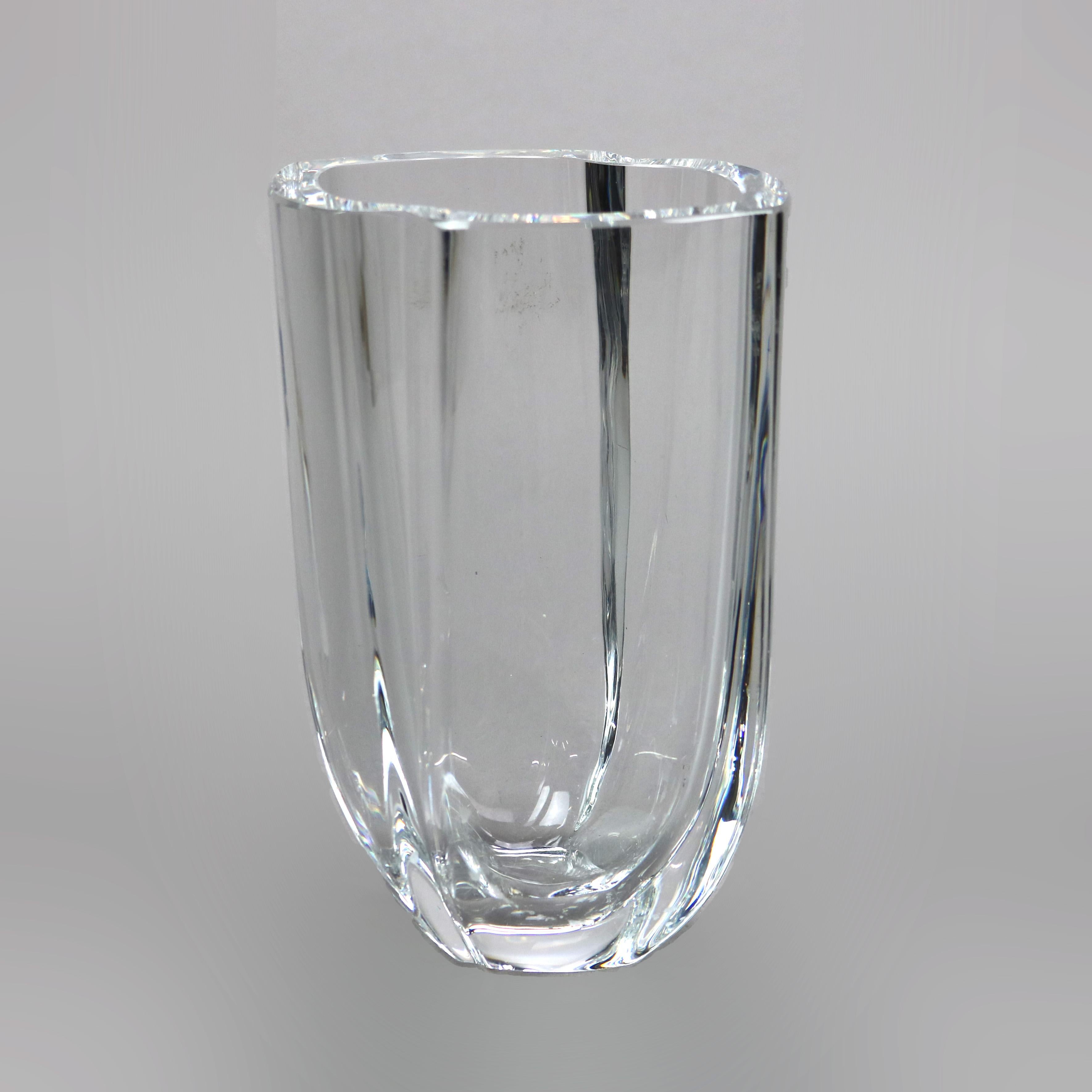 Swedish Kosta Lead Crystal Flower Vase, 20th C 6