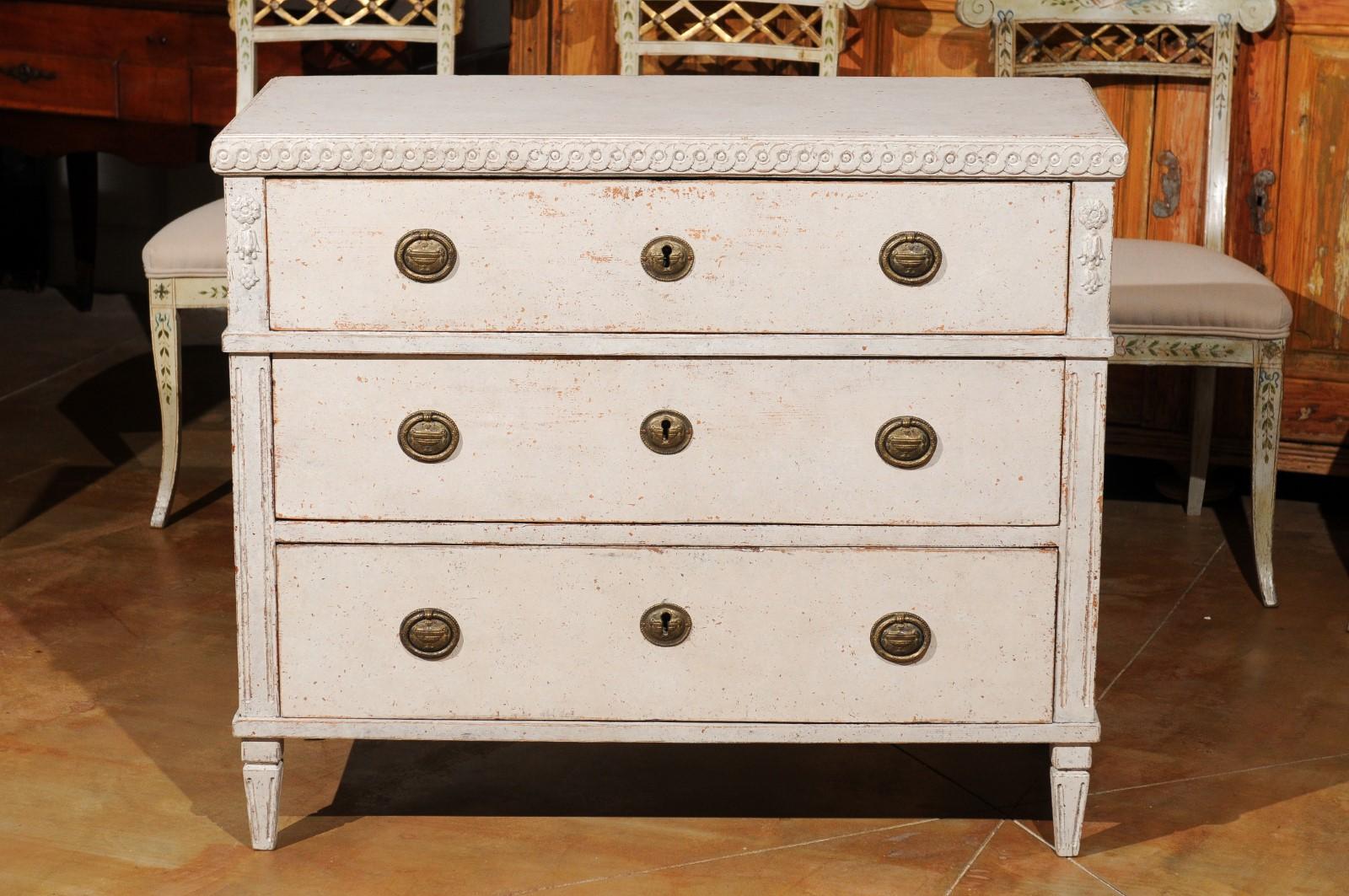 Swedish Late 18th Century Gustavian Painted Three-Drawer Chest with Guilloches 5