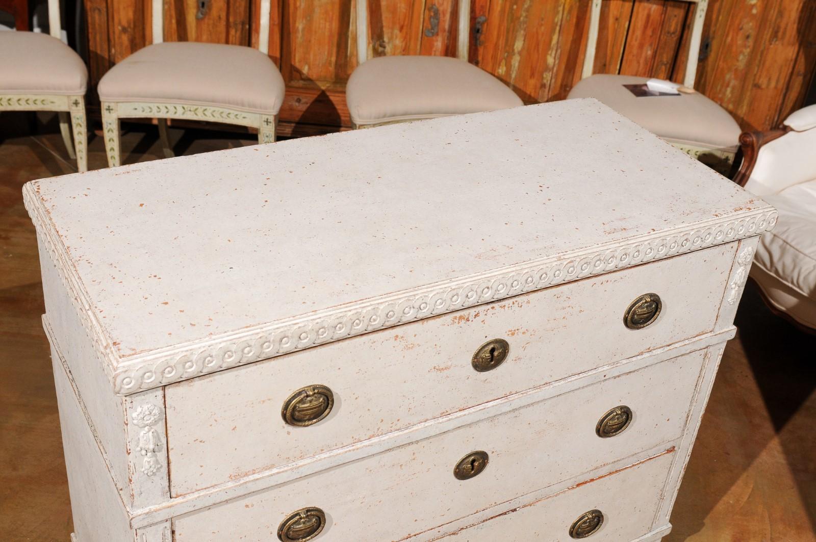 Swedish Late 18th Century Gustavian Painted Three-Drawer Chest with Guilloches In Good Condition In Atlanta, GA