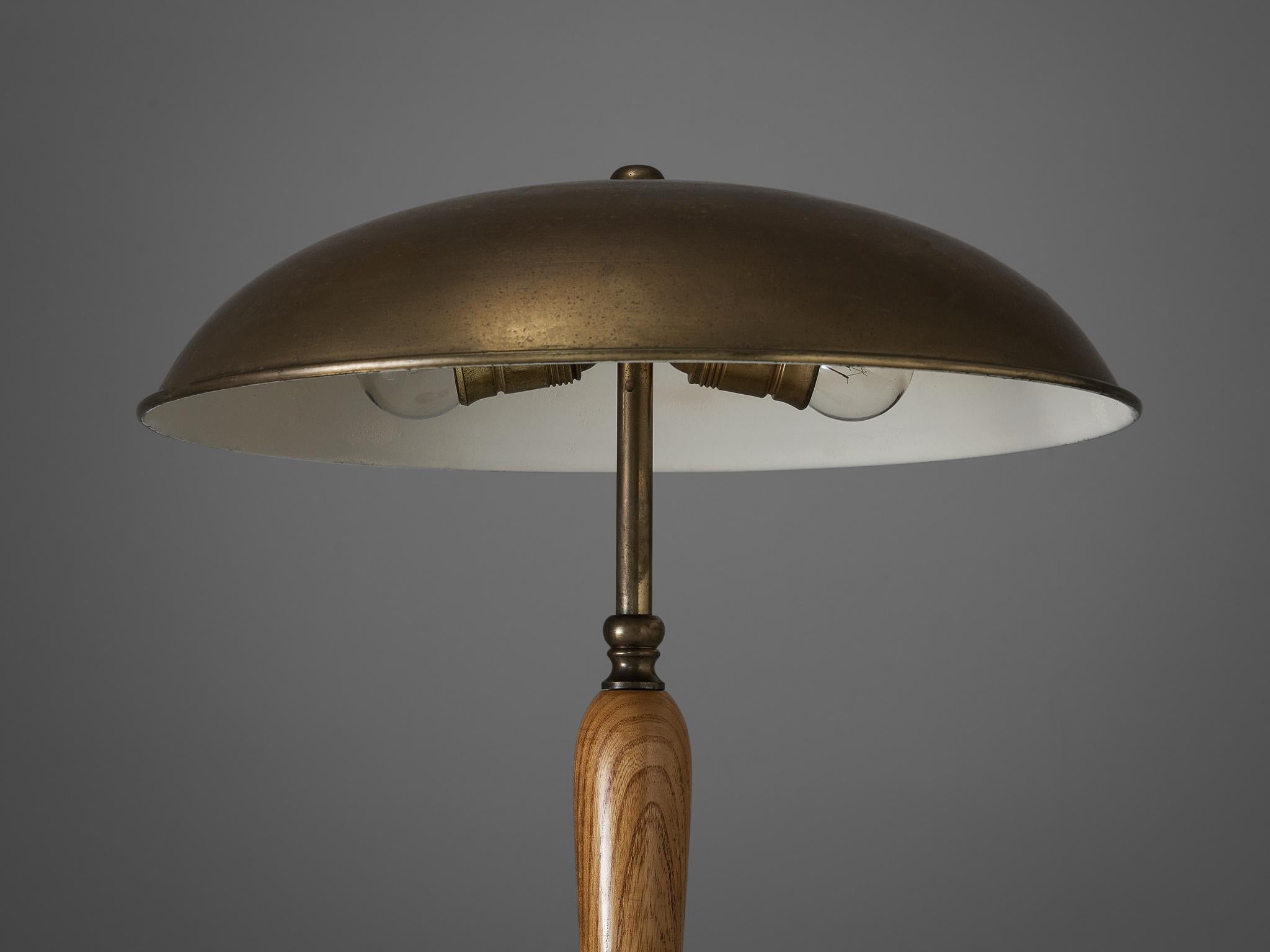 Swedish Late Art Deco Desk Lamp in Brass and Oak 3