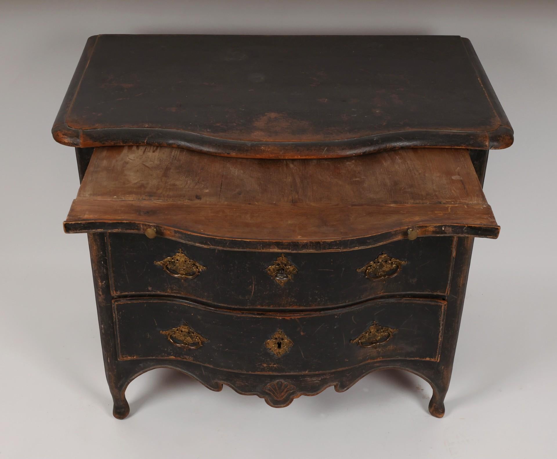 Mid-18th Century Swedish Late Baroque Bureau