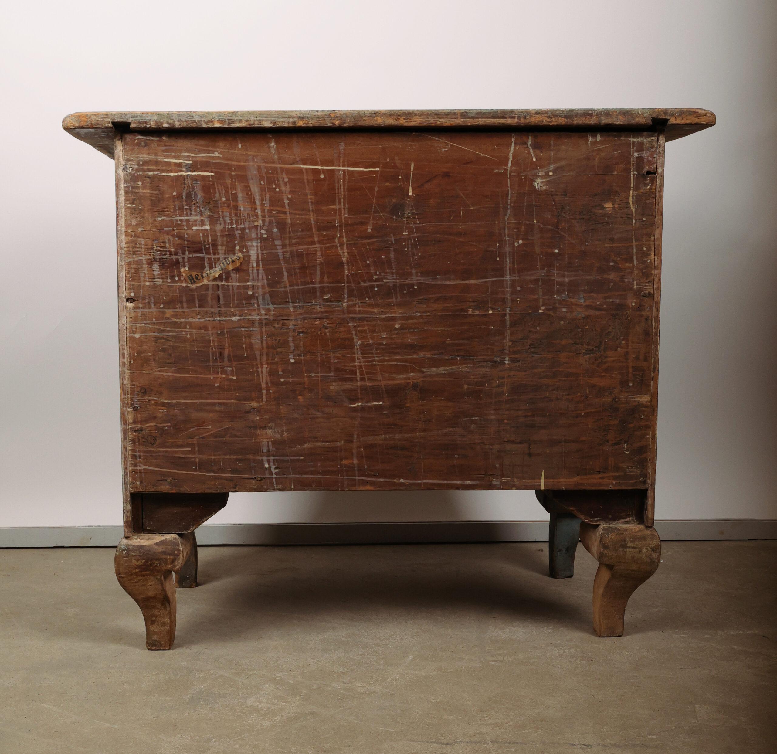 Swedish Late Baroque Chest of Drawers 4