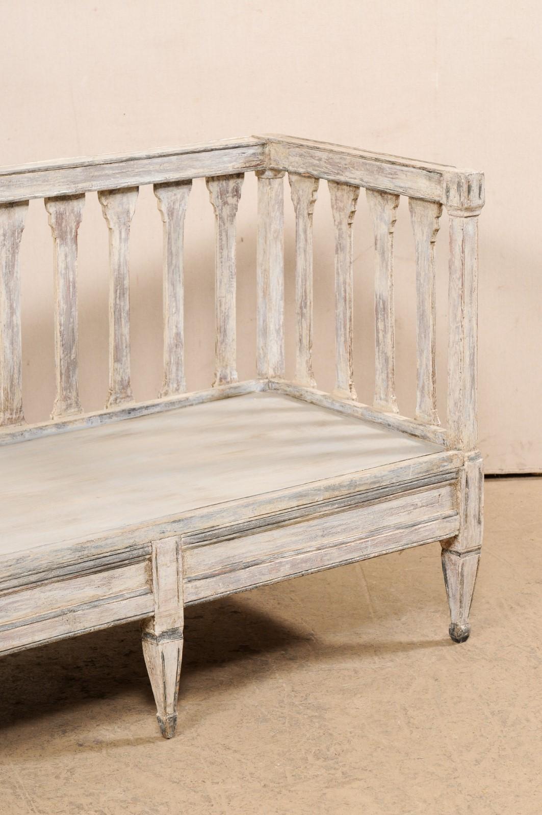 Swedish Late Gustavian Period Carved-Wood Sofa Bench, Early 19th Century For Sale 1