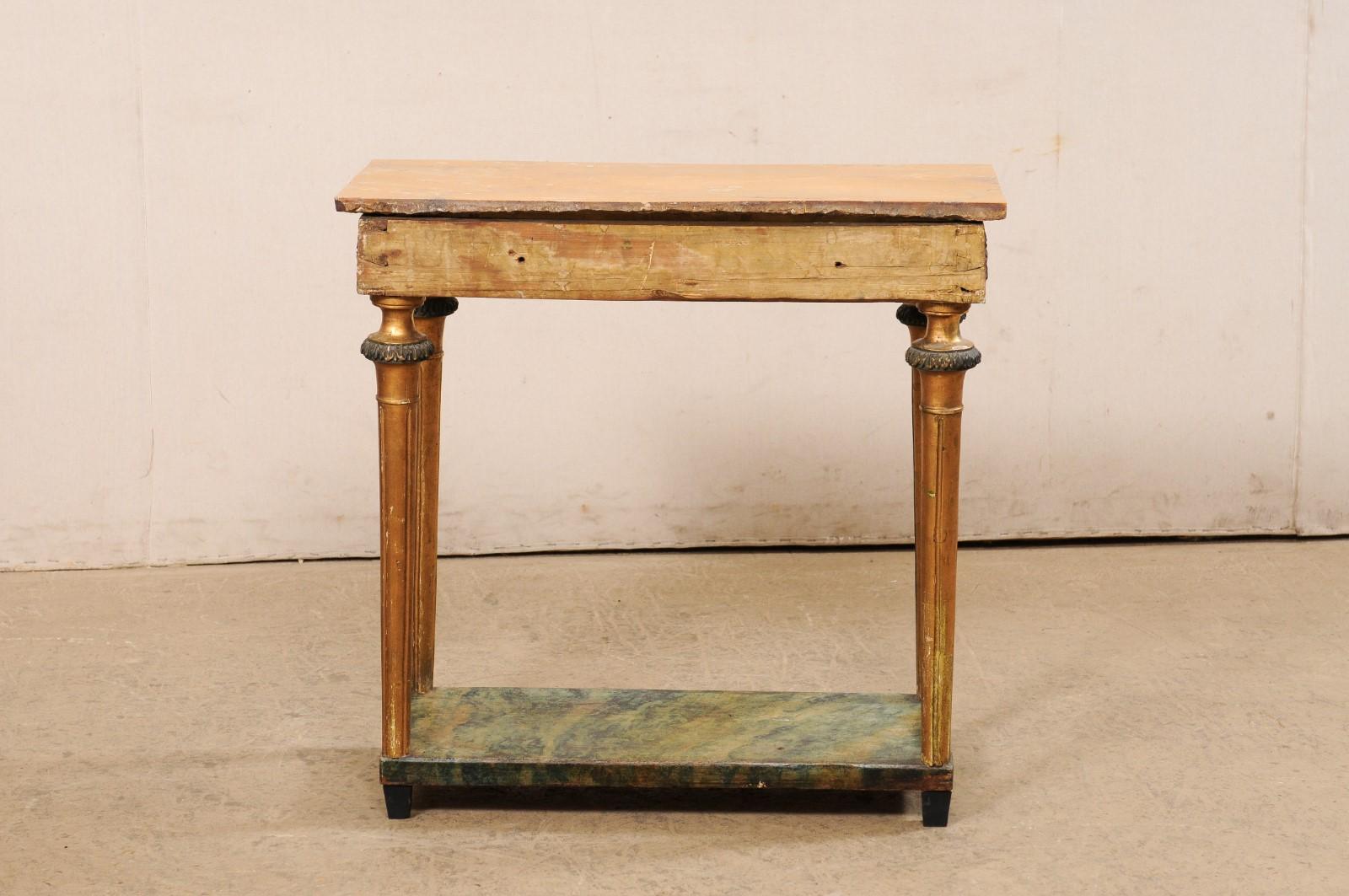 Petite console suédoise de la fin de la période gustavienne avec plateau en marbre et étagère inférieure, 2.5 Ft W en vente 2