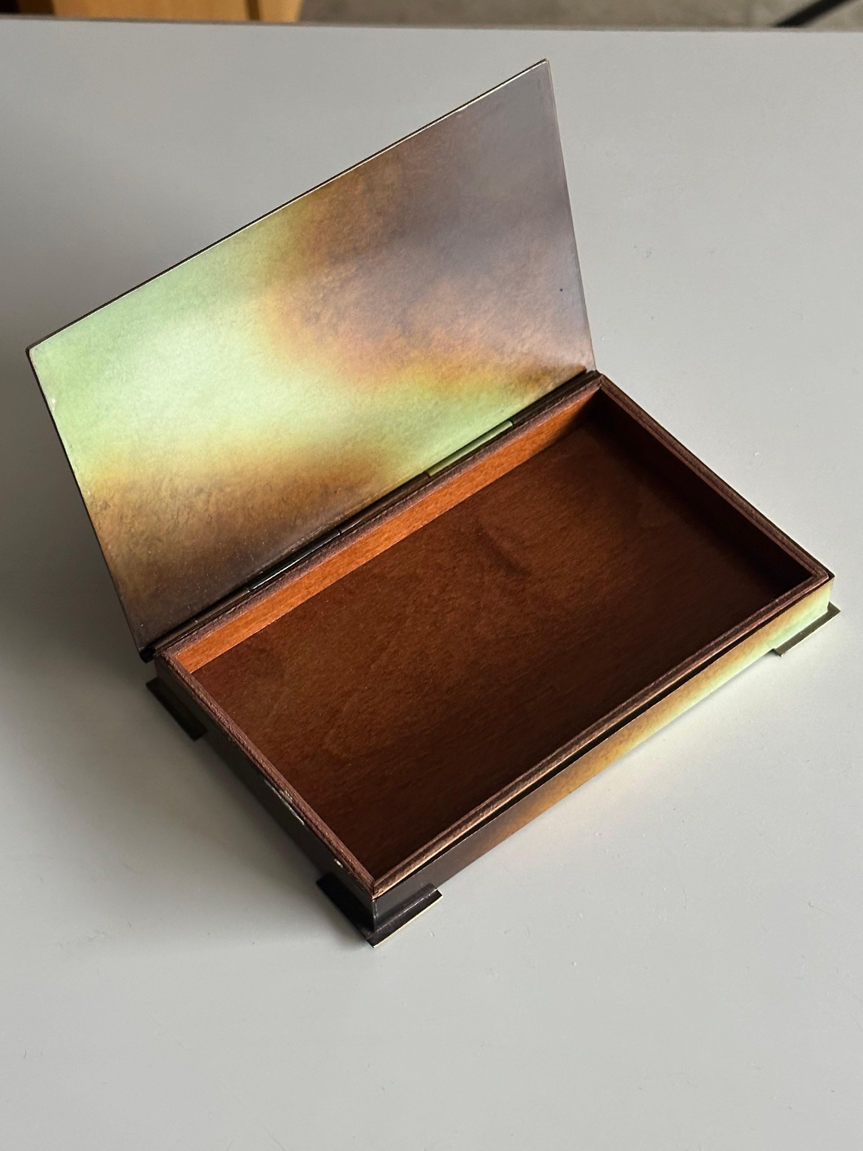 Schwedische Kiste mit Deckel aus Bronze und Holz von Bernhard Linder für Metallkonst 1950er Jahre (Mitte des 20. Jahrhunderts) im Angebot