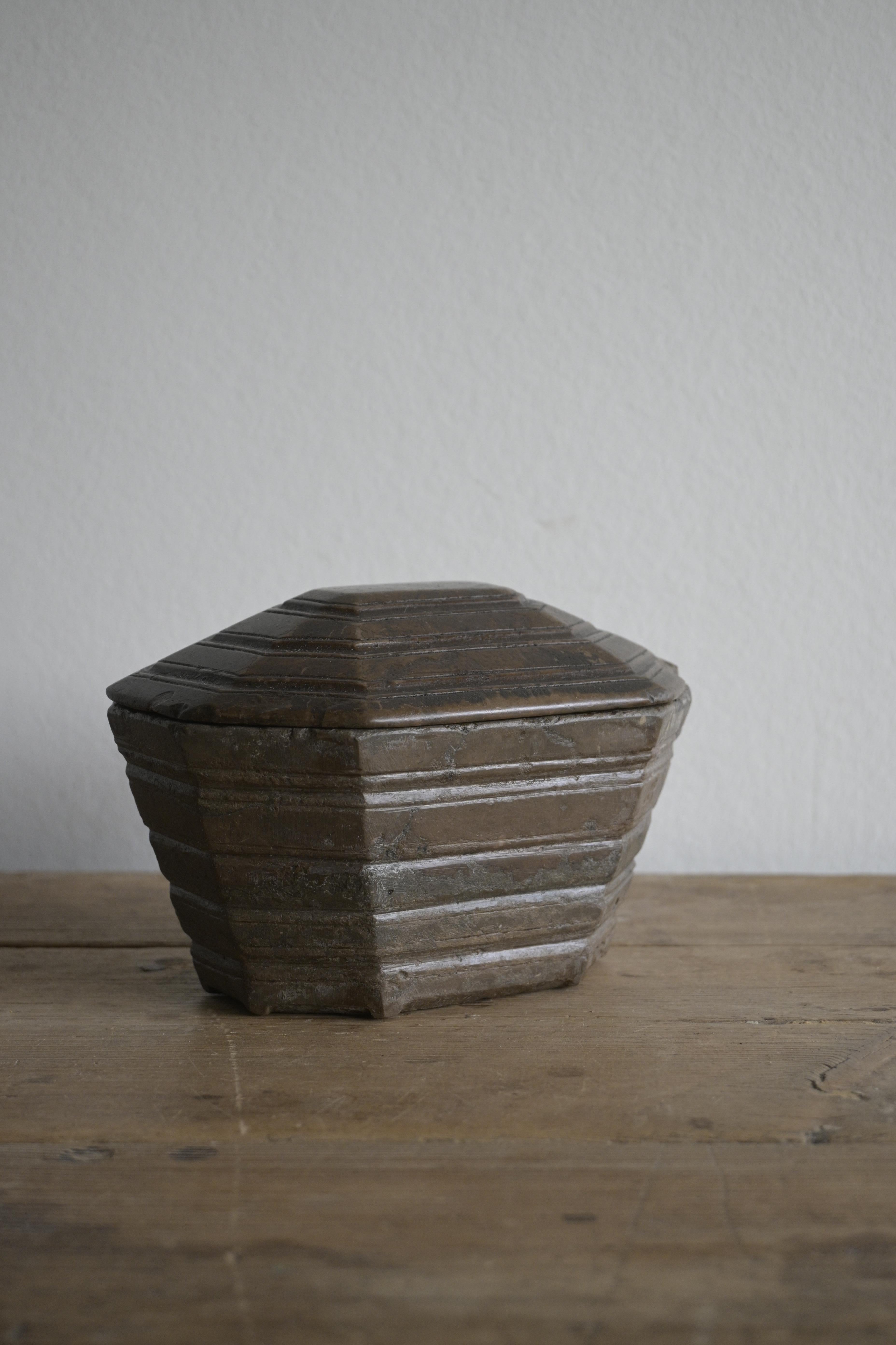 Scandinavian Modern Swedish Lime Stone Butterbox circa 1830