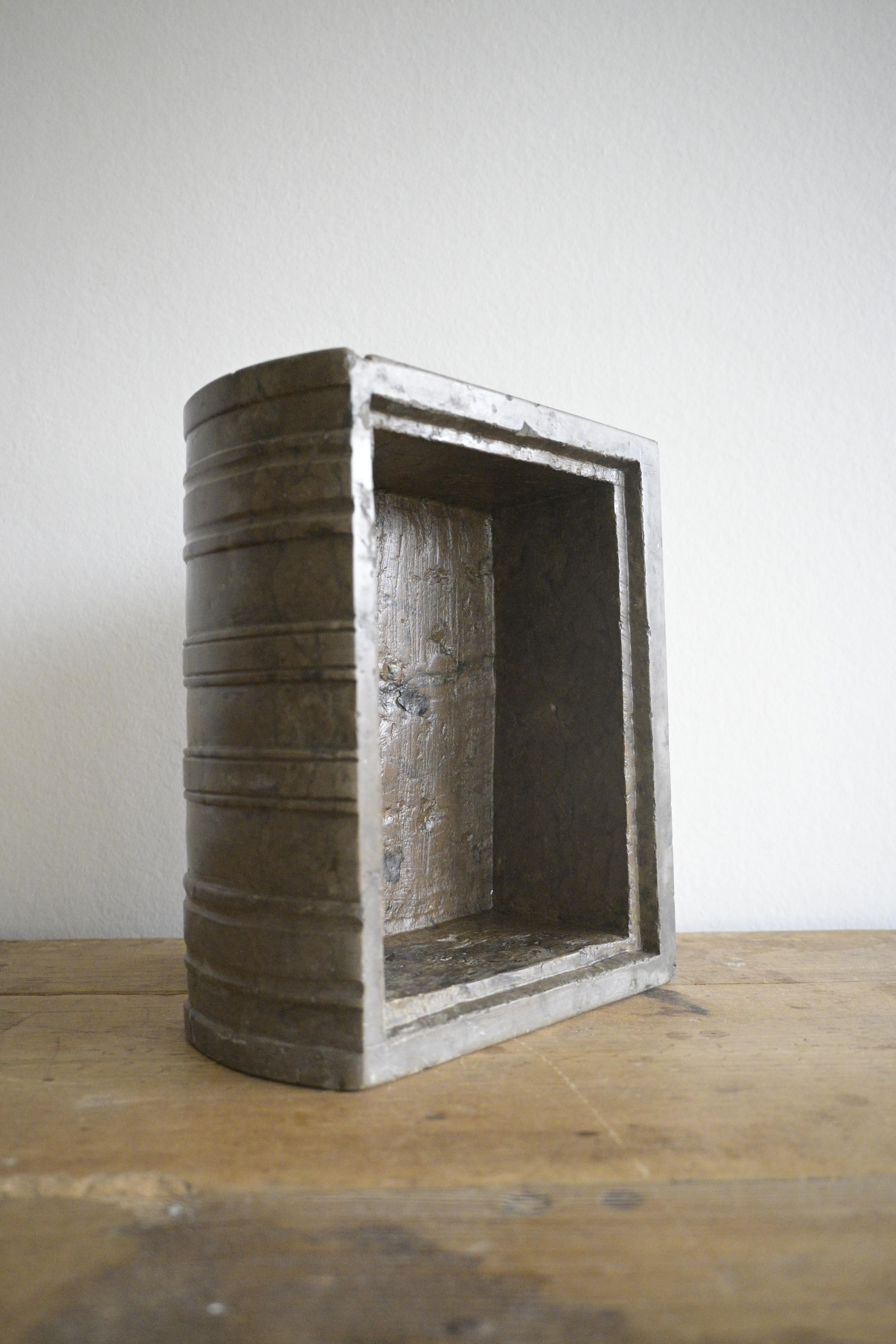 Exceptional Swedish Limestone Chest Shaped like a Book circa 1840-1870 For Sale 6