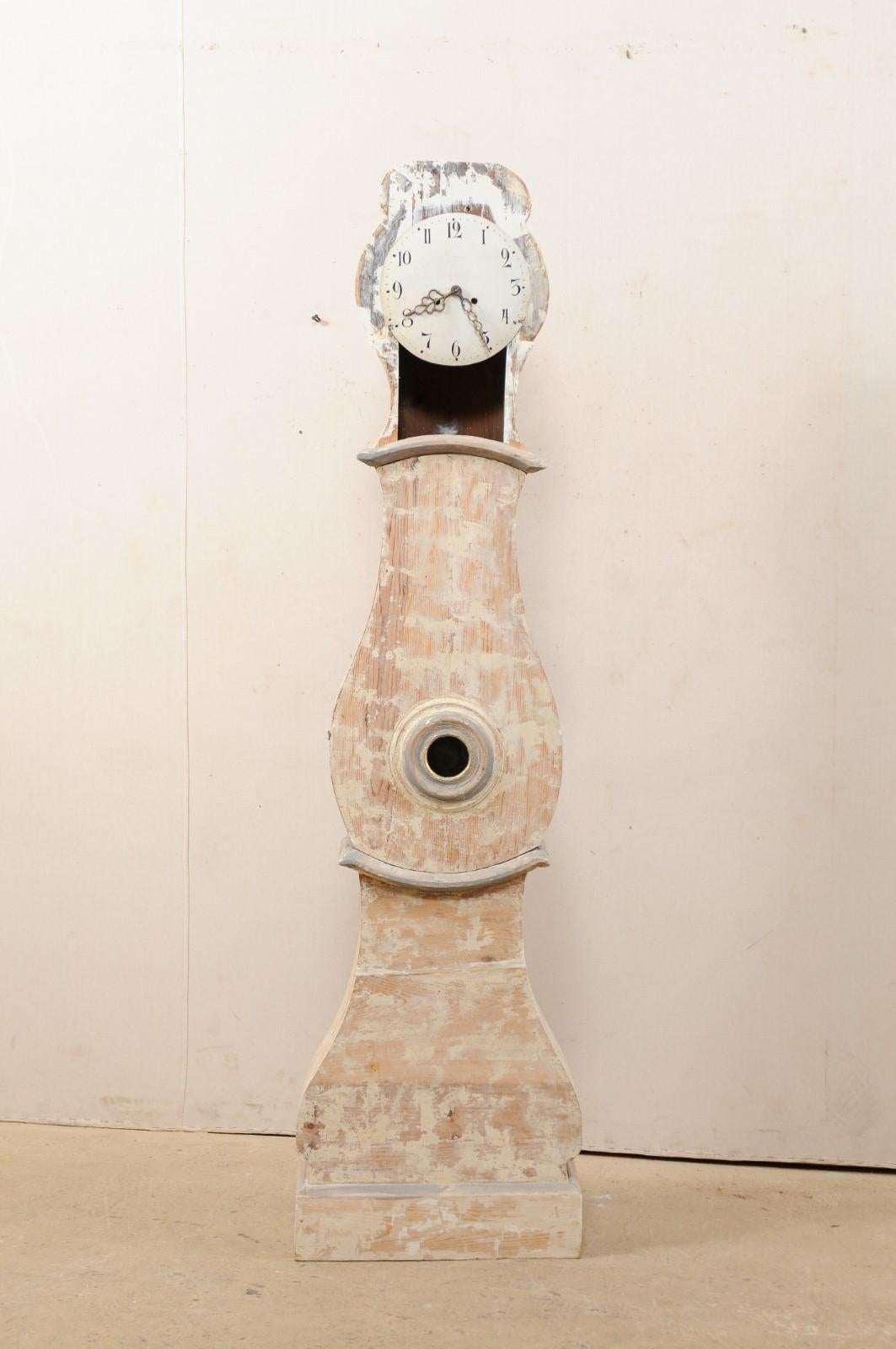 Wood Swedish Long-Case 19th Century Clock with Original Face and Movement For Sale