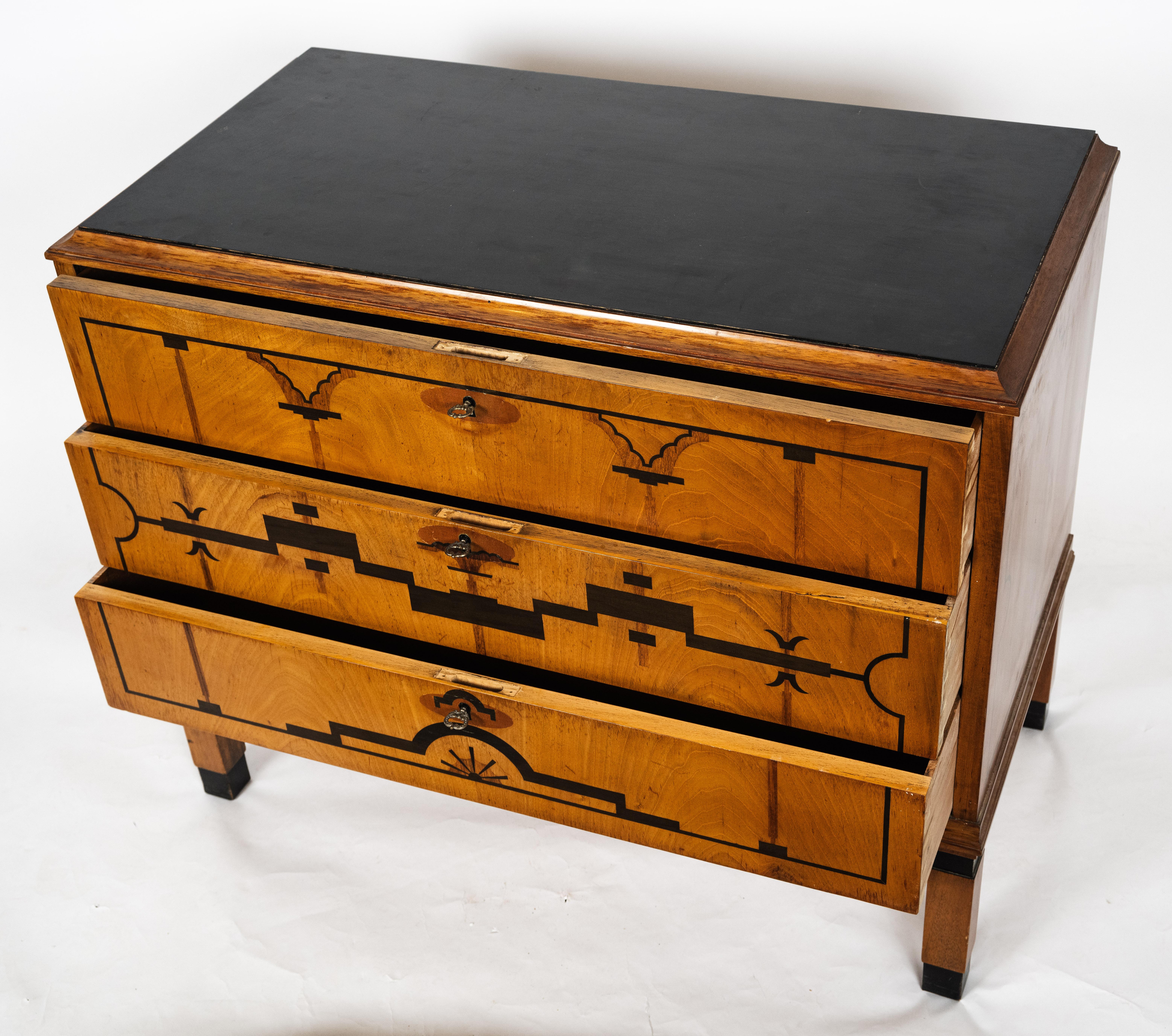 Swedish Marquetry Chest In Good Condition For Sale In New York, NY
