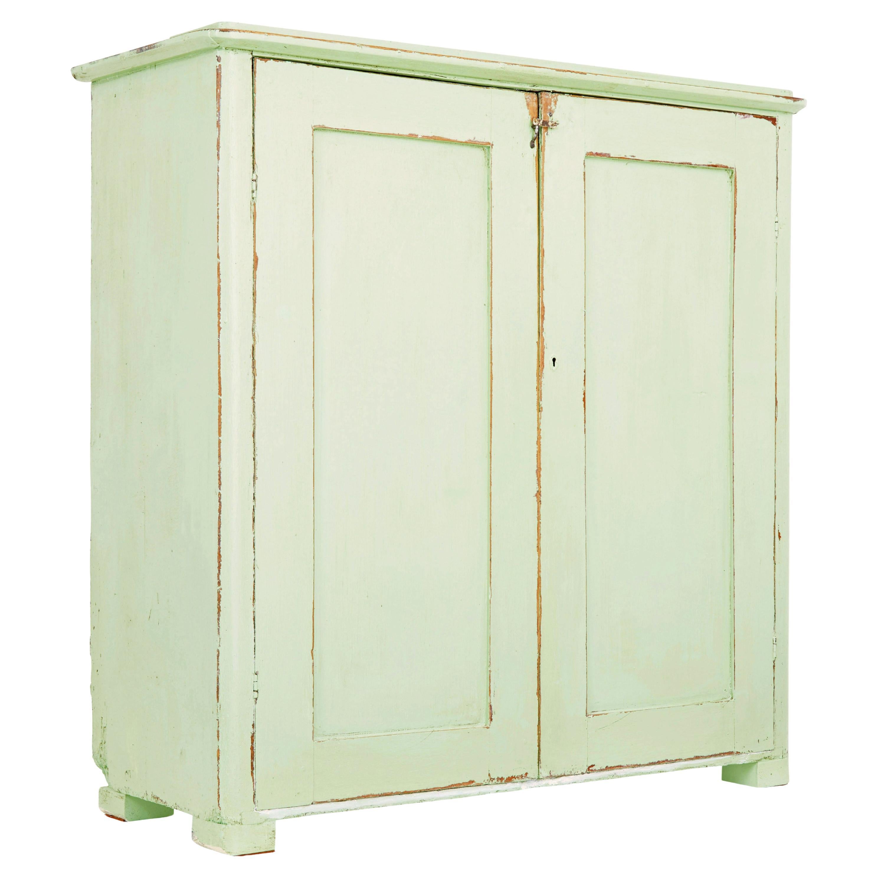 Credenza svedese in pino dipinto della metà del XIX secolo