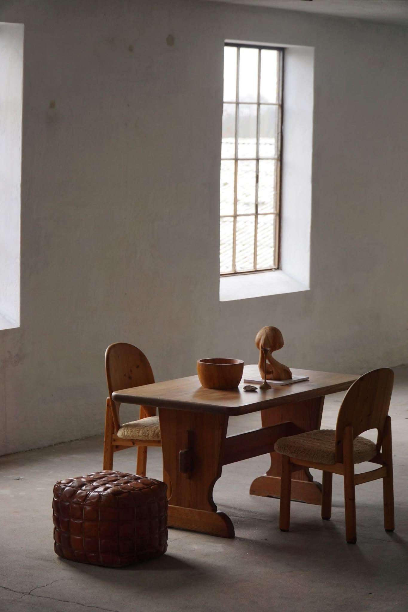 20ième siècle Swedish Mid-20th Century, Solid Pine Dining Table, Åby Möbelfabrik, 1940s en vente