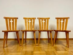 Conjunto de sillas suecas de pino de mediados del siglo XX de Göran Malmvall para Karl Andersson & Söner