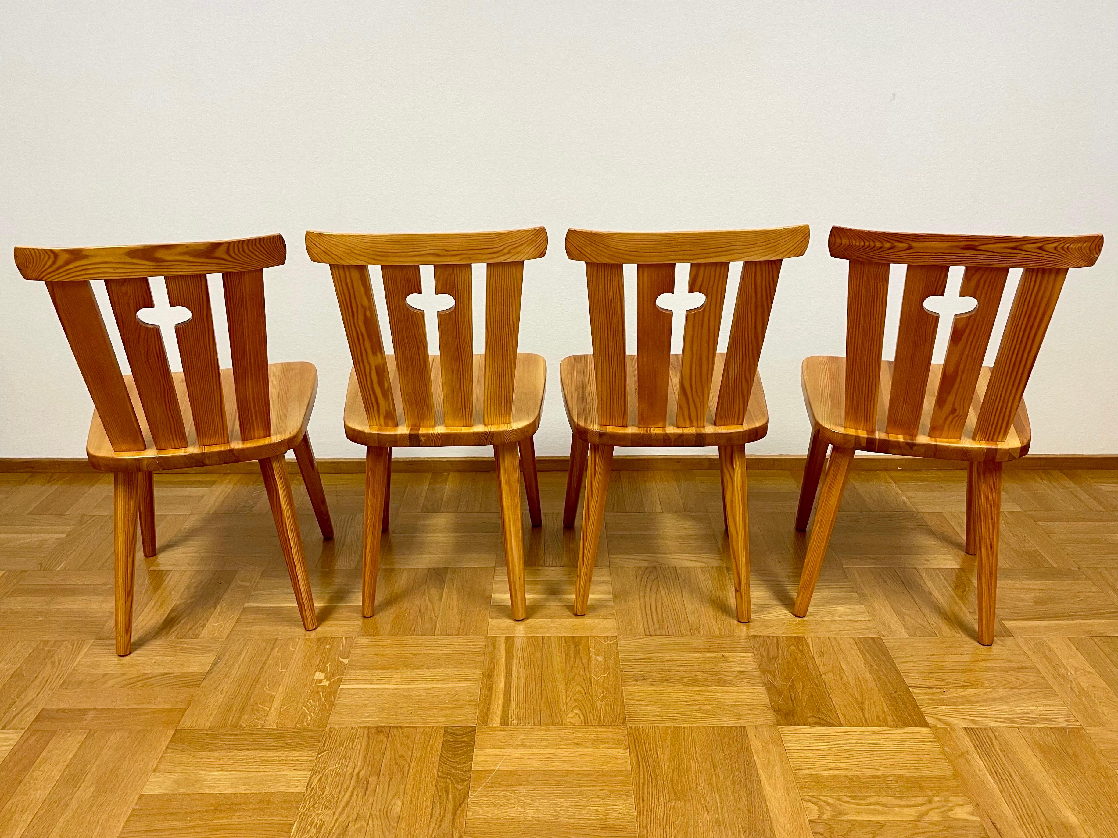 Scandinavian Modern Swedish Mid 20th Pine Chairs Set by Göran Malmvall for Karl Andersson & Söner For Sale