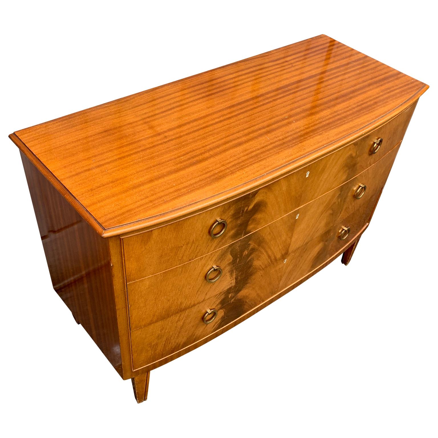 silky oak dresser