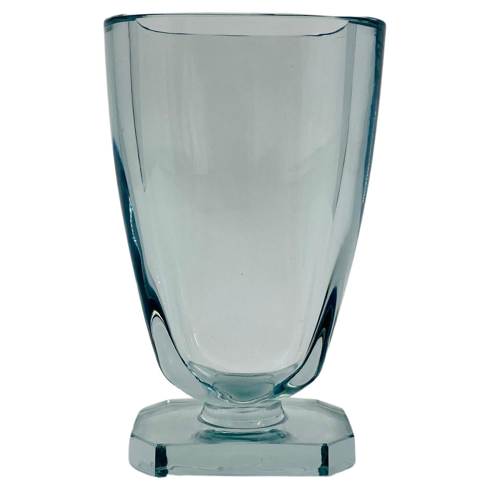 Vase en verre d'art suédois du milieu du siècle dernier par Stromberghytten, années 1960