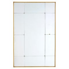 Schwedischer Wandspiegel aus der Mitte des Jahrhunderts aus Buche