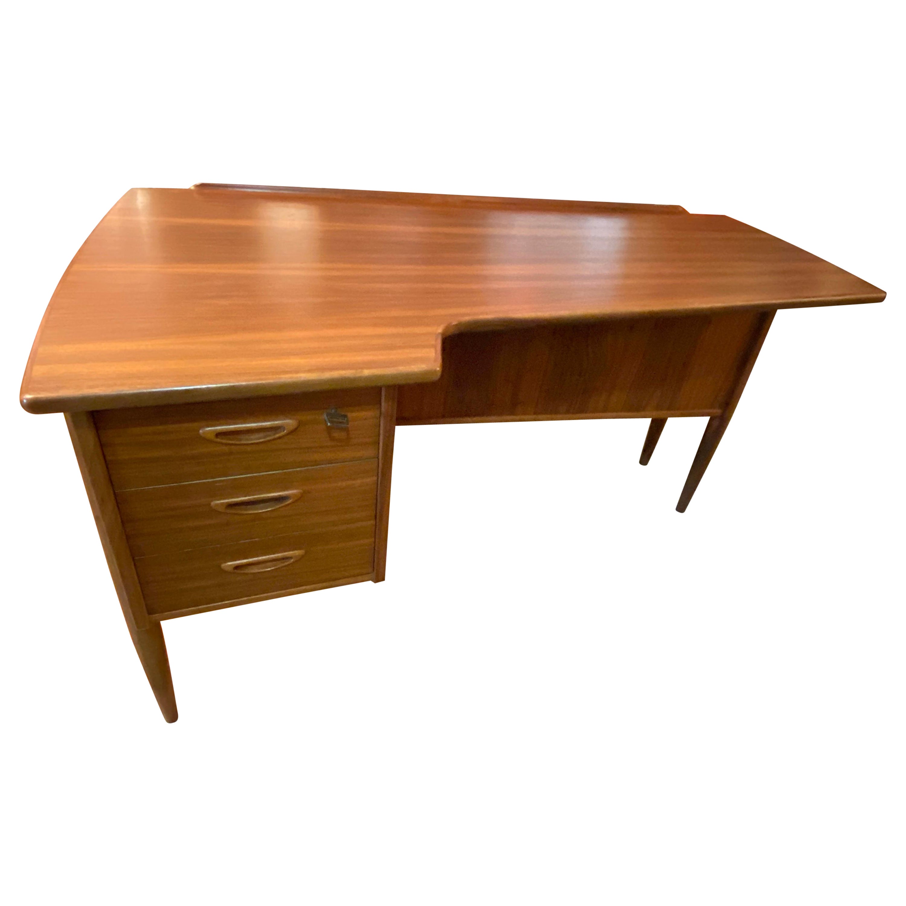 Swedish Mid-Century Boomerang Teak Desk by Göran Strand