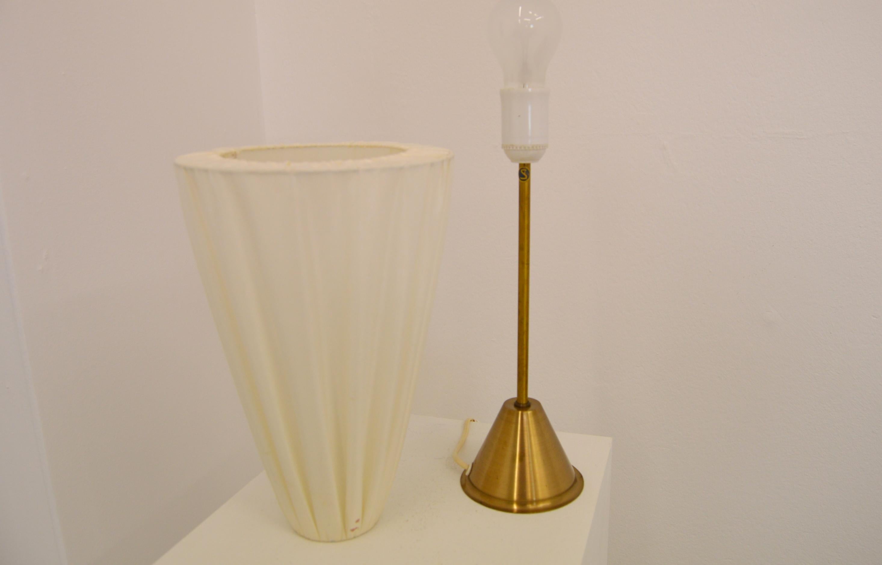 Swedish Midcentury Brass Table Lamp For Sale 1