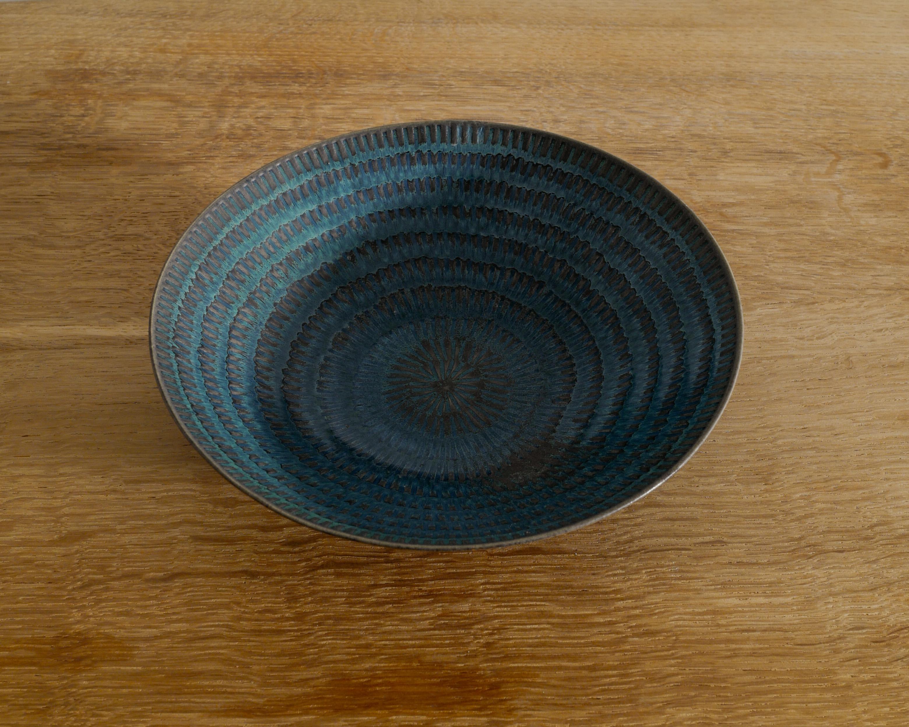 Swedish Mid Century Ceramic Bowl by Stig Lindberg for Gustavsberg, 1960s In Good Condition For Sale In Stockholm, SE
