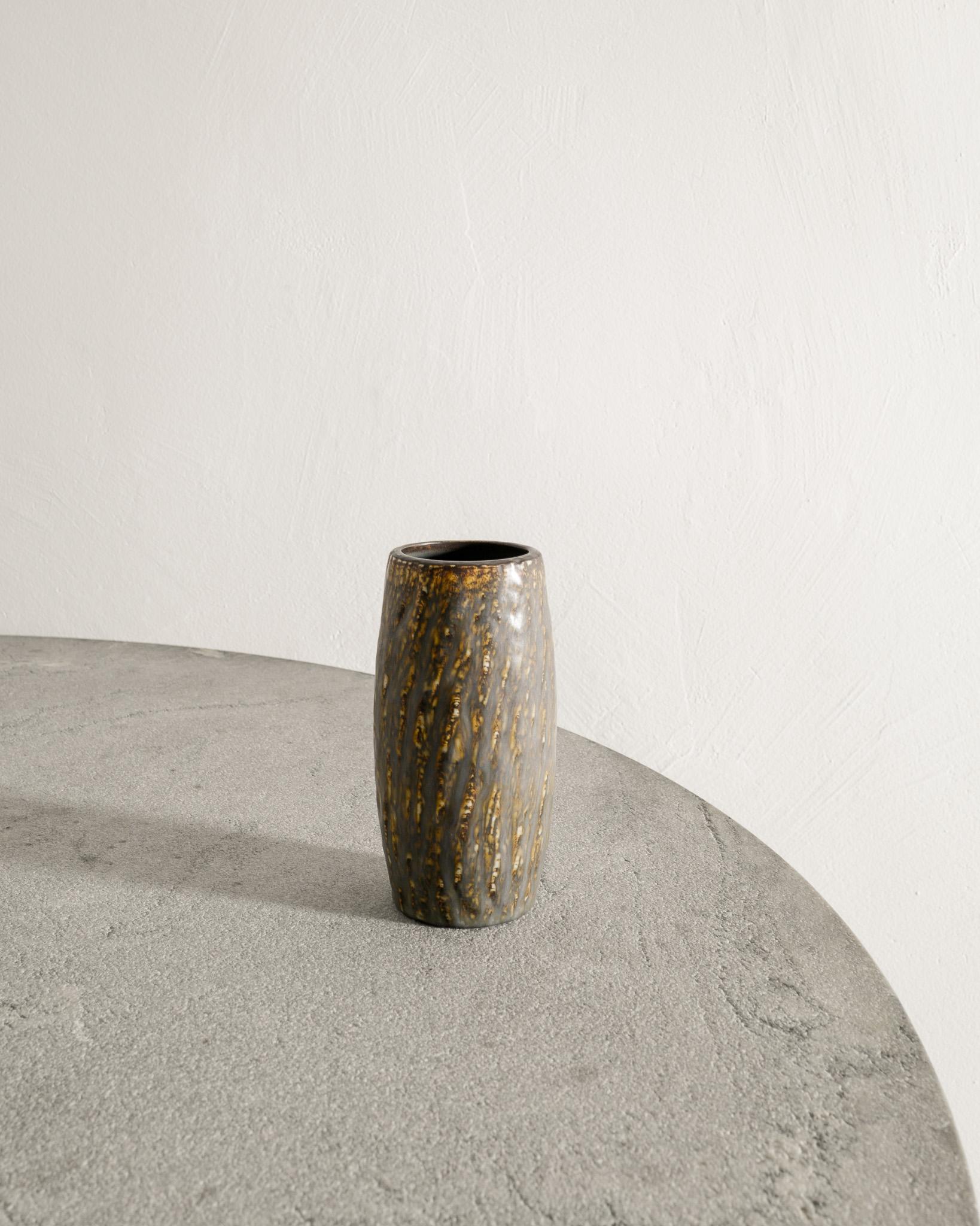 Raro vaso svedese di metà secolo in ceramica/gres 