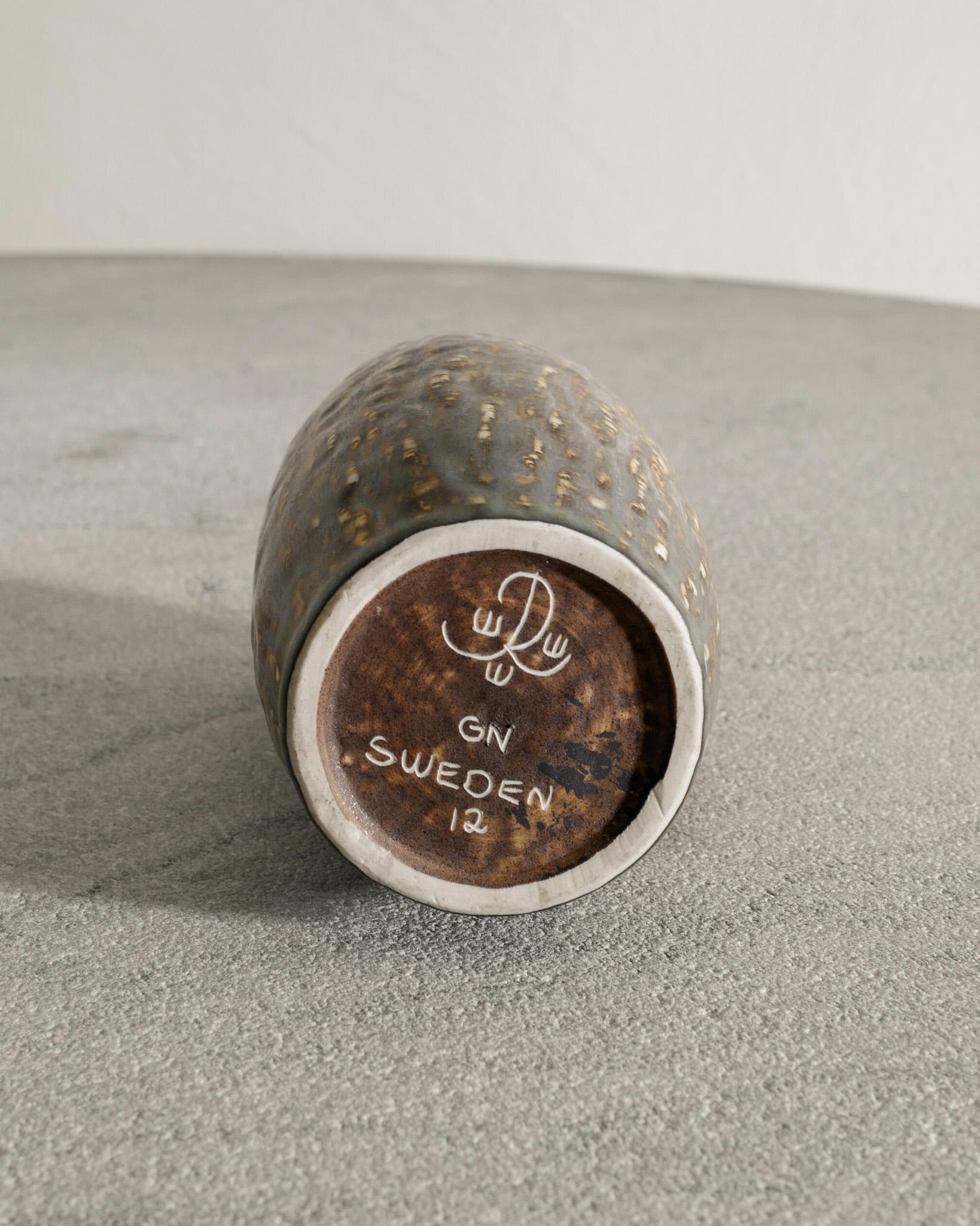 Vaso svedese di metà secolo in ceramica 
