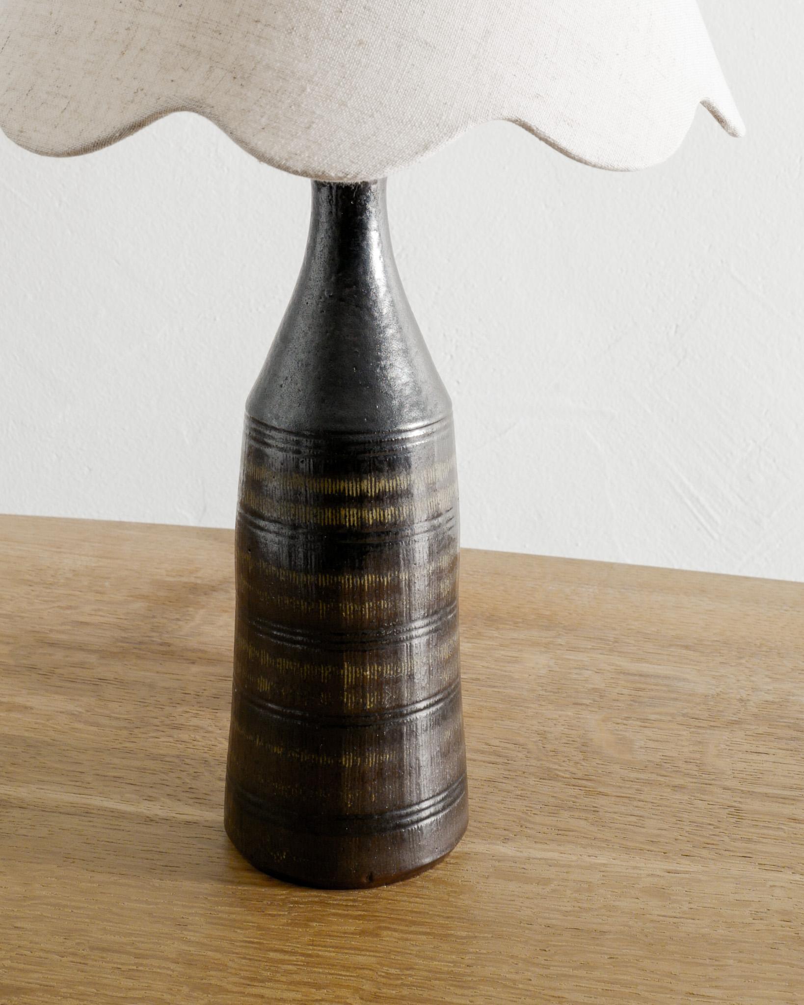 Swedish Mid Century Ceramic Table Lamp by Arthur Andersson for Wallåkra, 1940s In Good Condition For Sale In Stockholm, SE