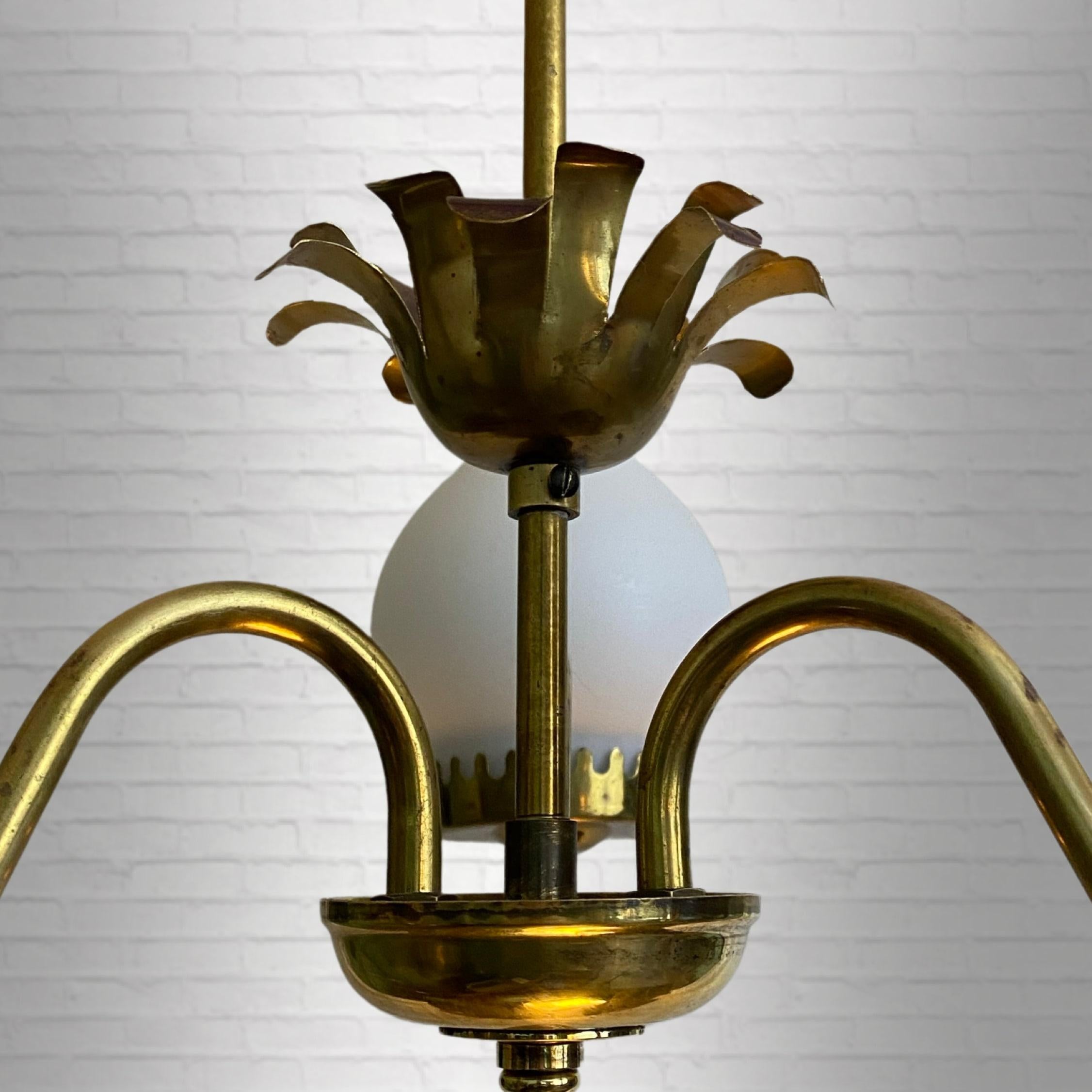 Swedish mid-century chandelier, brass and glass, Scandinavian Modern, 1940s For Sale 3