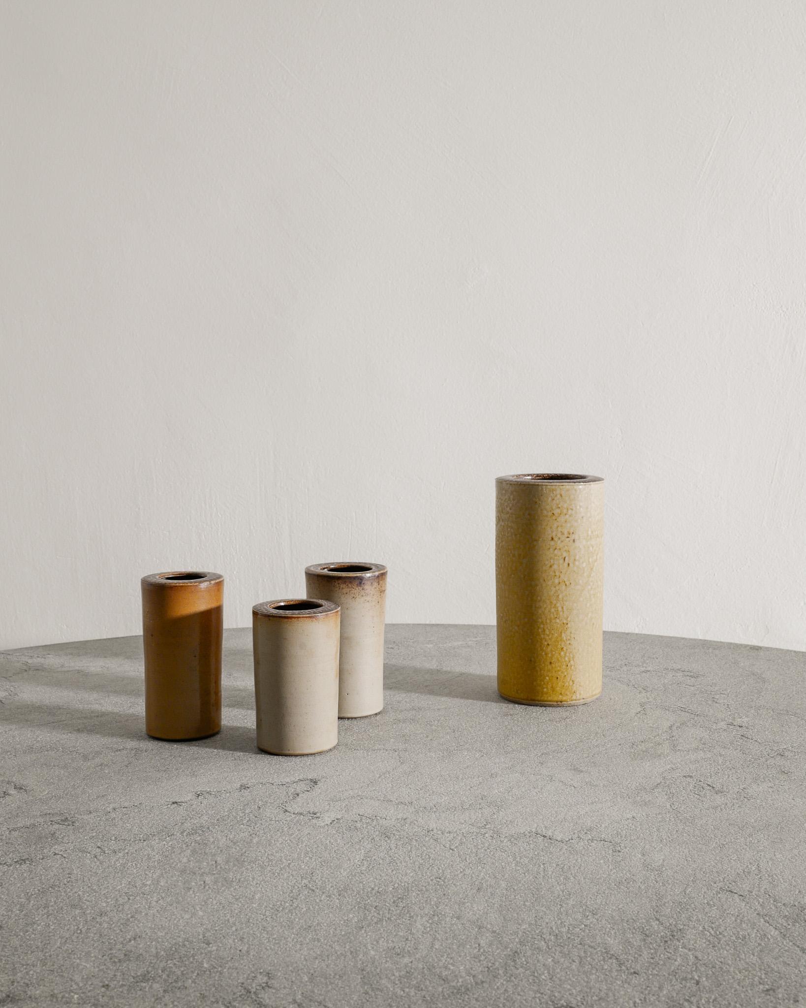 Swedish Mid Century Cylinder Ceramic Vases by Arthur Andersson / Wallåkra, 1940s In Good Condition For Sale In Stockholm, SE